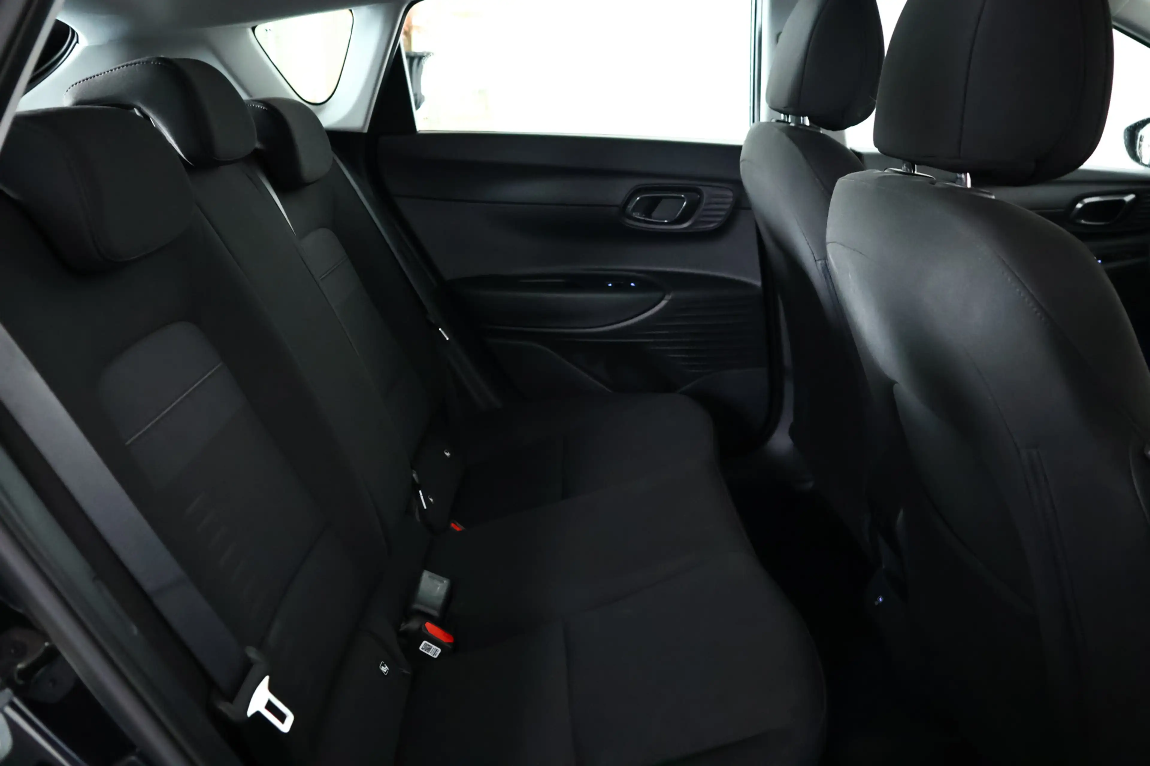Hyundai BAYON 1.0 T-GDI Comfort Navigatie / Automaat / Carplay / — photo 14
