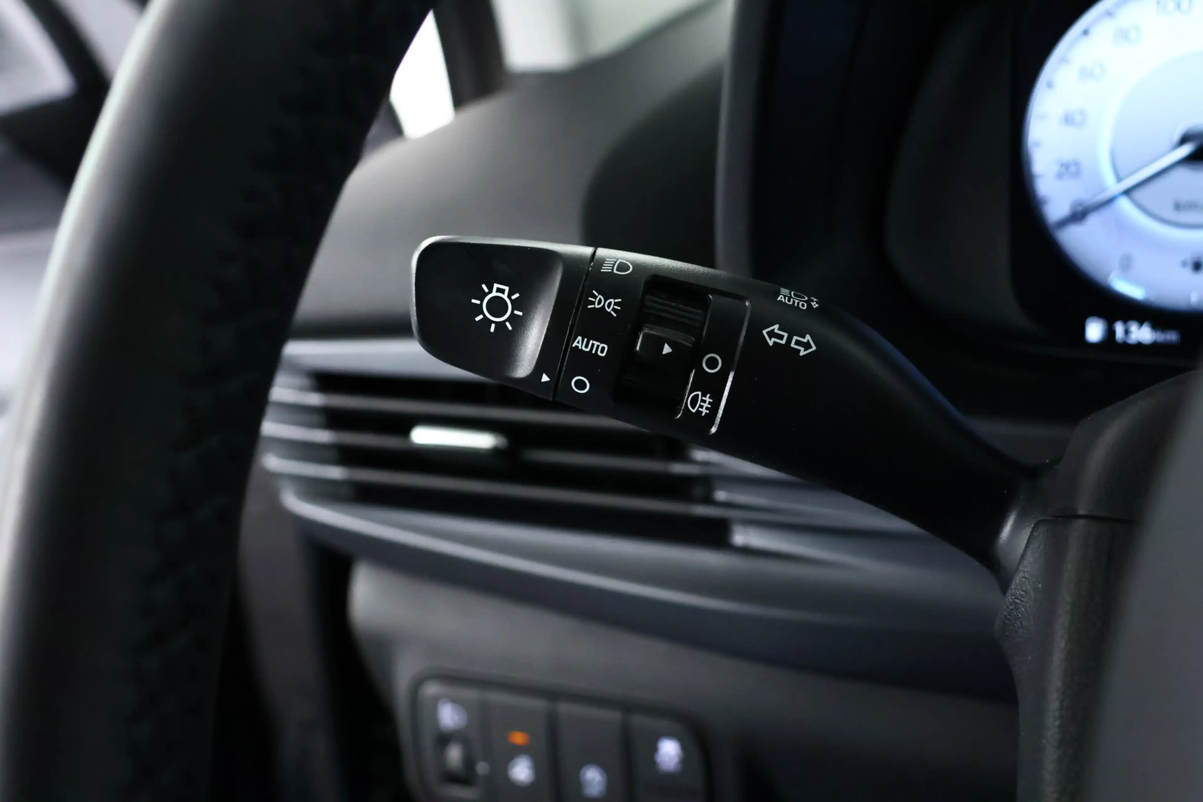Hyundai BAYON 1.0 T-GDI Comfort Navigatie / Automaat / Carplay / — photo 28