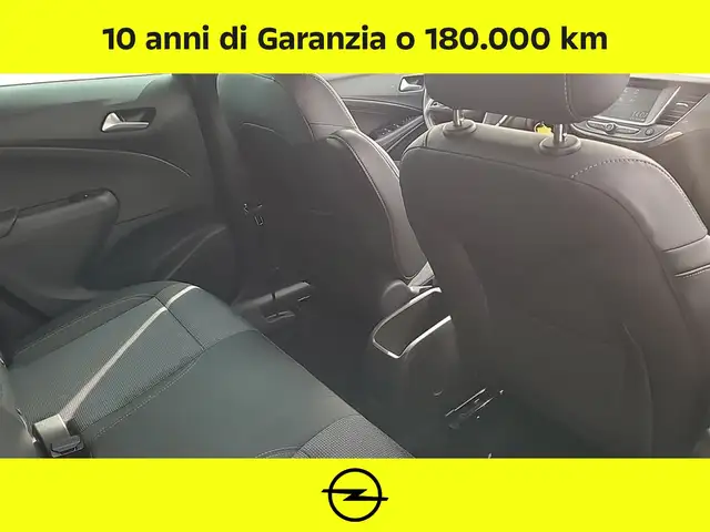 Opel Crossland view 12