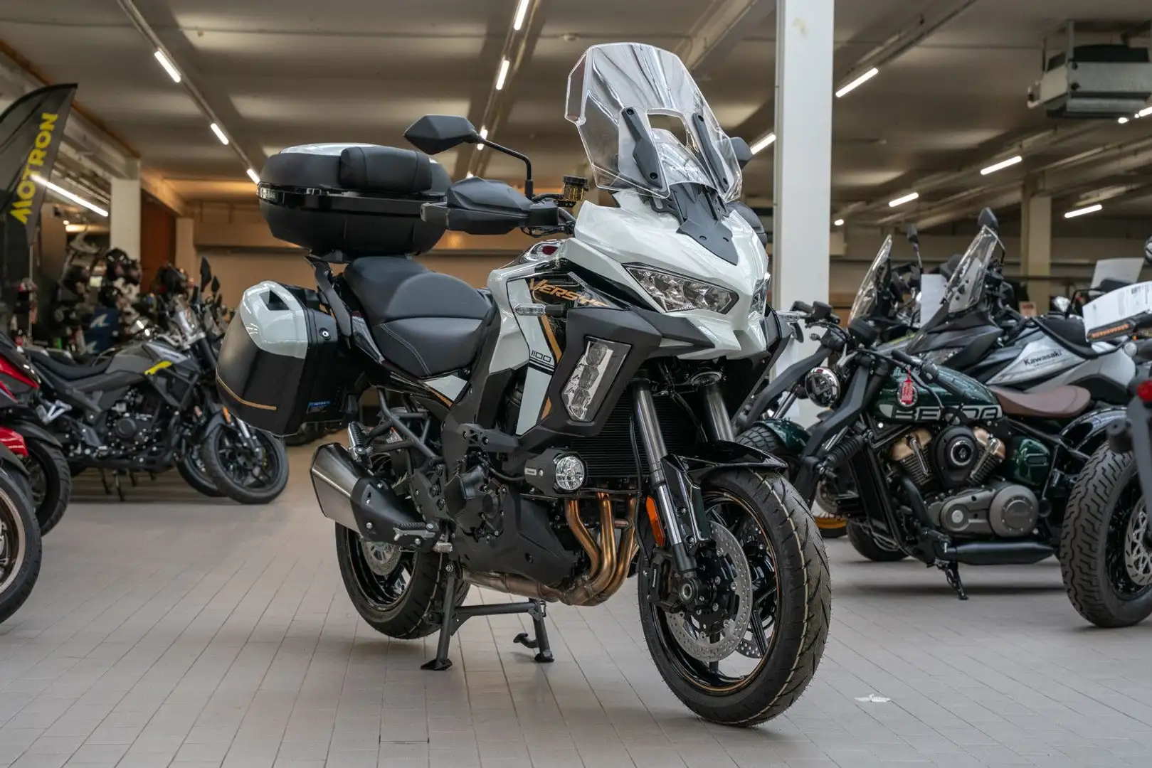 Kawasaki Versys 1100 SE Grand Tourer, 4 JAHRE GARANTIE Blanco - 2