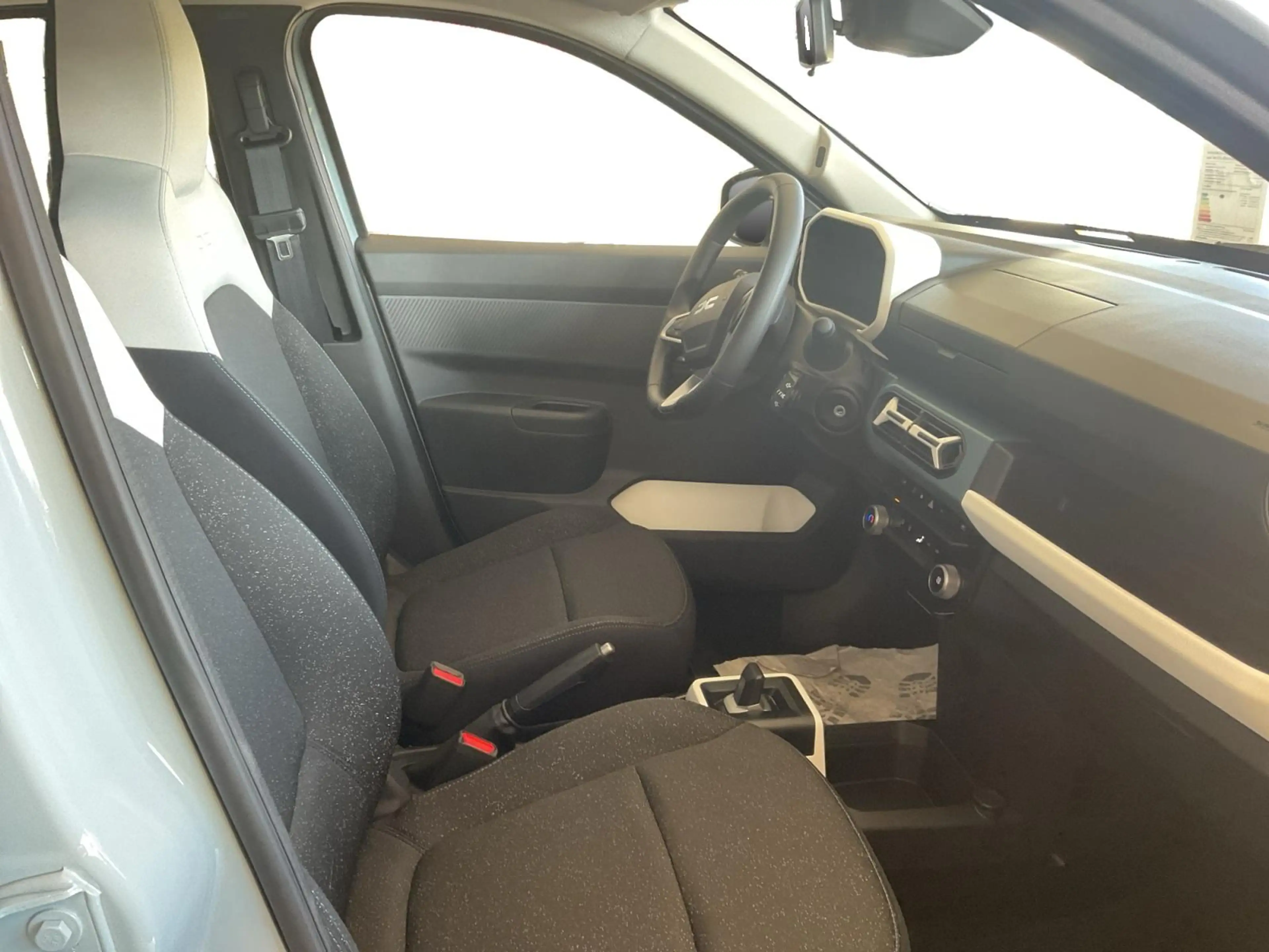 Dacia Spring Expression electric 70 CCS sofort Verfügbar — photo 9