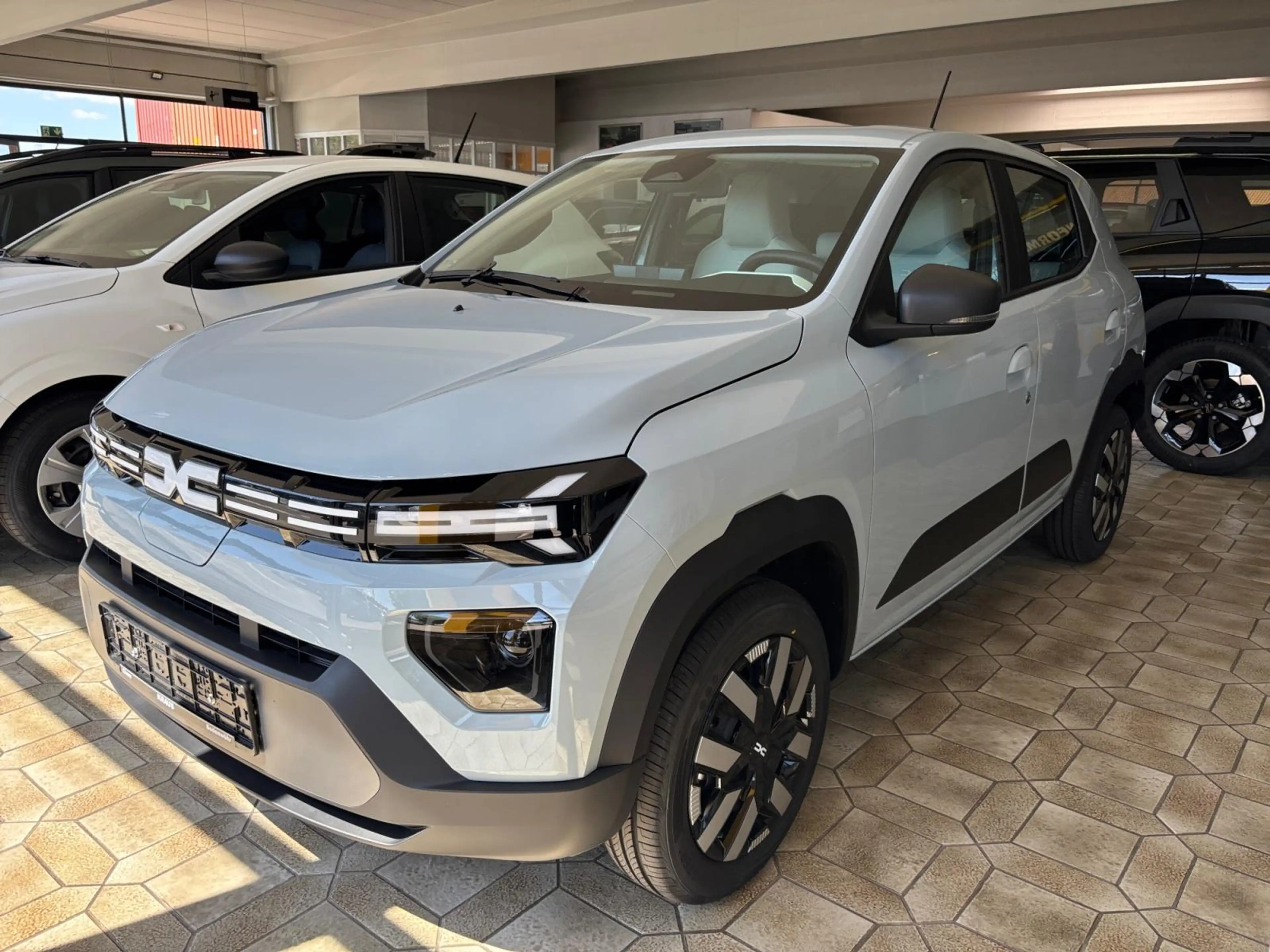 Dacia Spring Expression electric 70 CCS sofort Verfügbar — photo 2