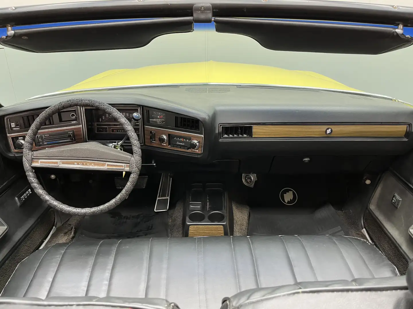 Buick Le Sabre Convertible *350Cu 4-Barrel V8* Automaat / 1972 / Jaune - 2