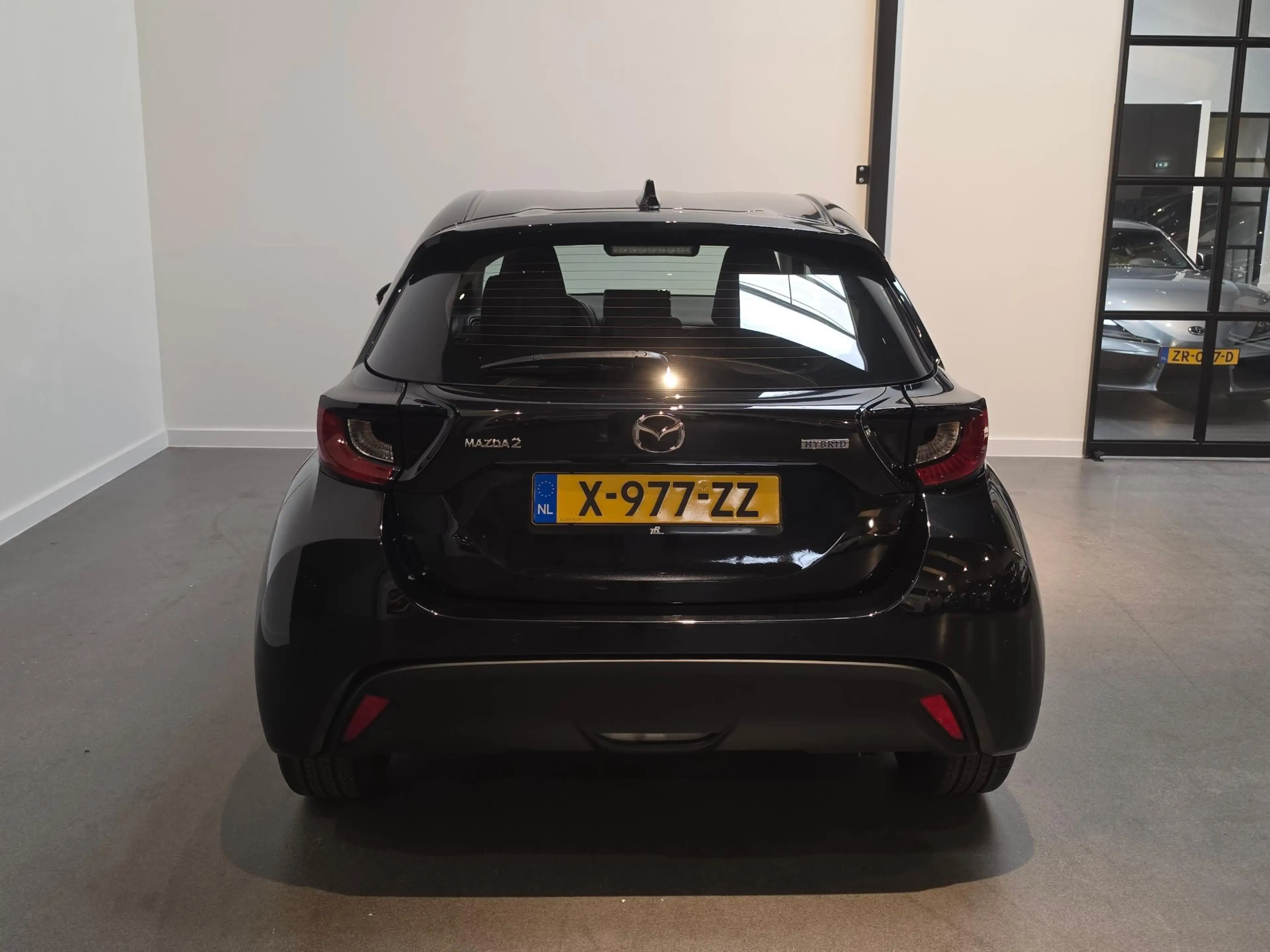 Mazda 2 Hybrid 1.5 Exclusive-line - Stoel & Stuurverwarmin — photo 4