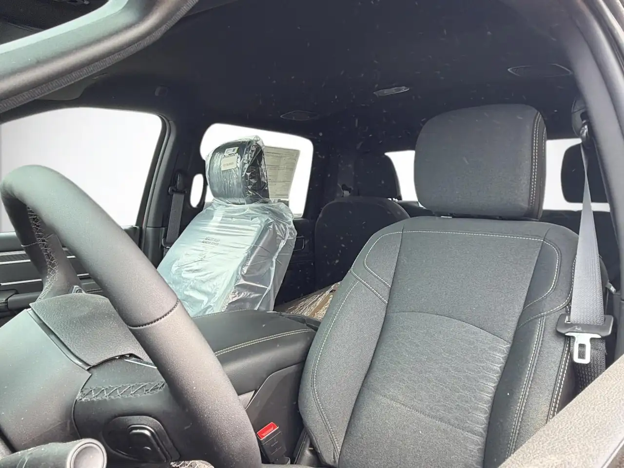 RAM 2500 снимка RAM 2500