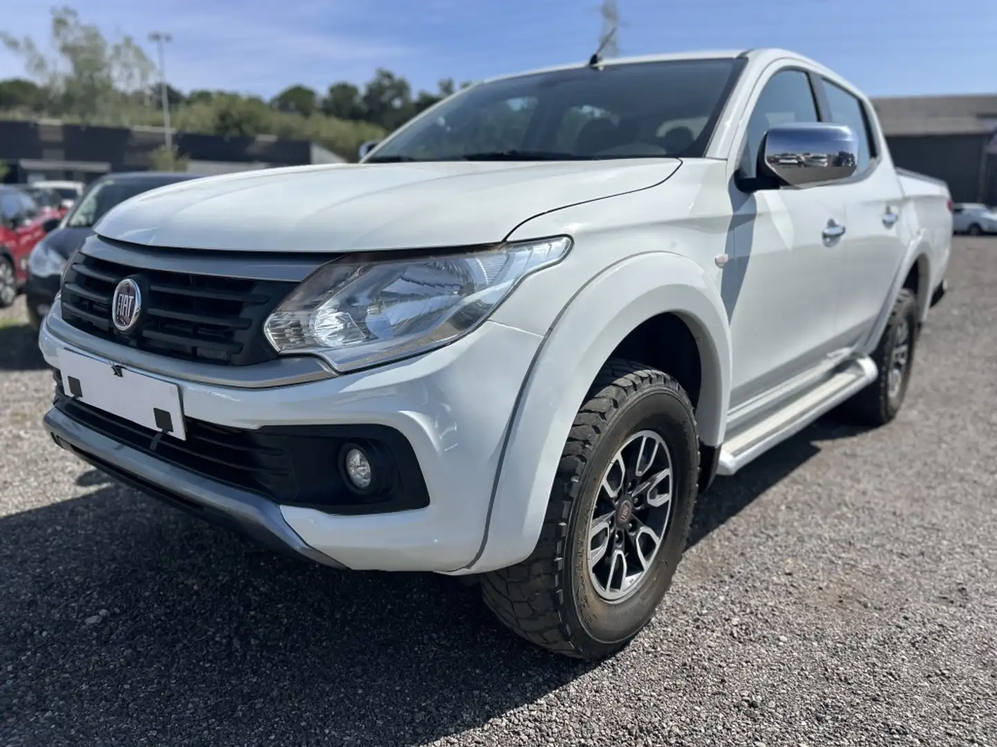 Fiat Fullback DCb. 2.4 Cross 133kW Blanco - 1