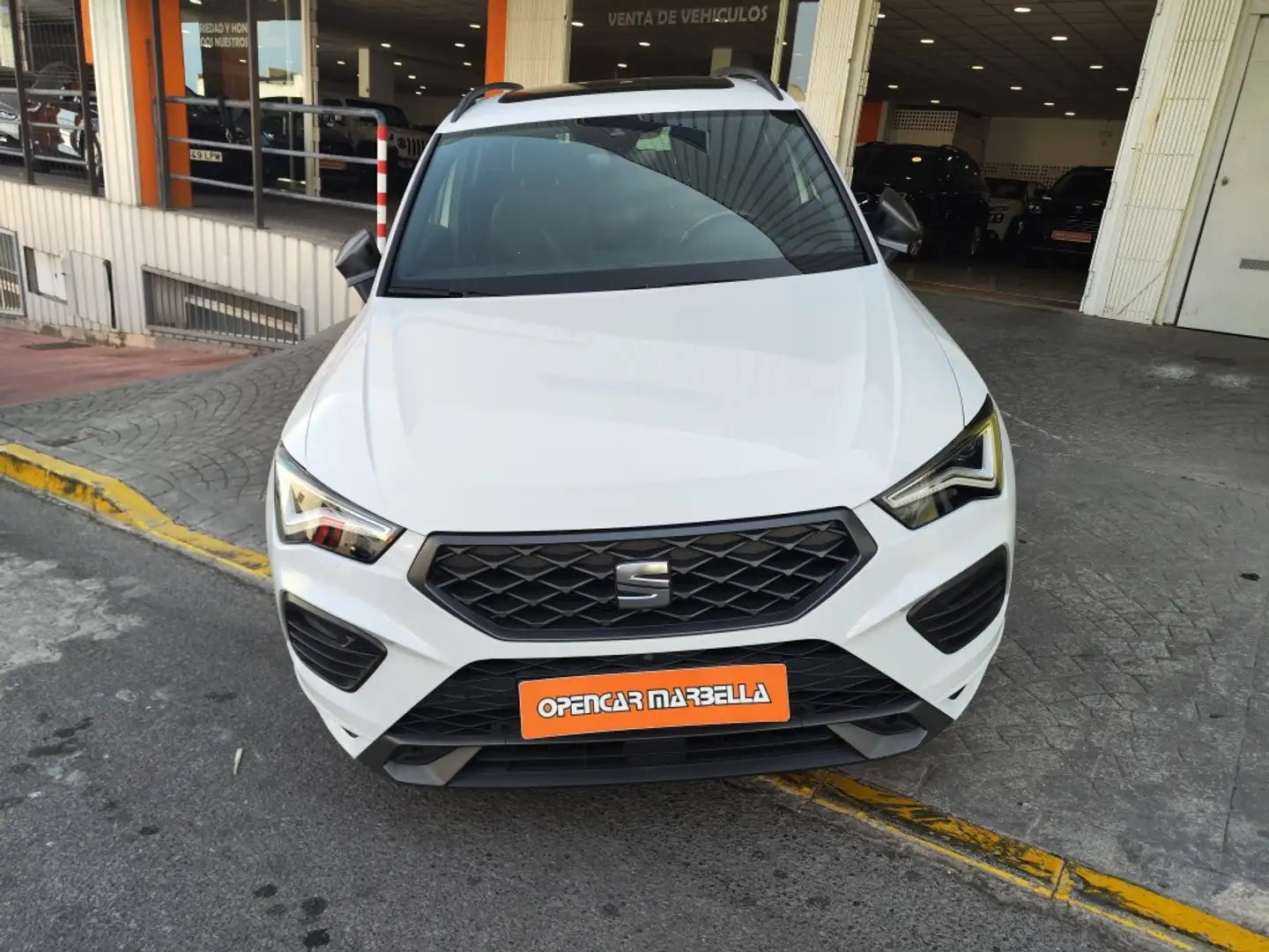 SEAT Ateca 1.5 EcoTSI S&S FR DSG Wit - 2