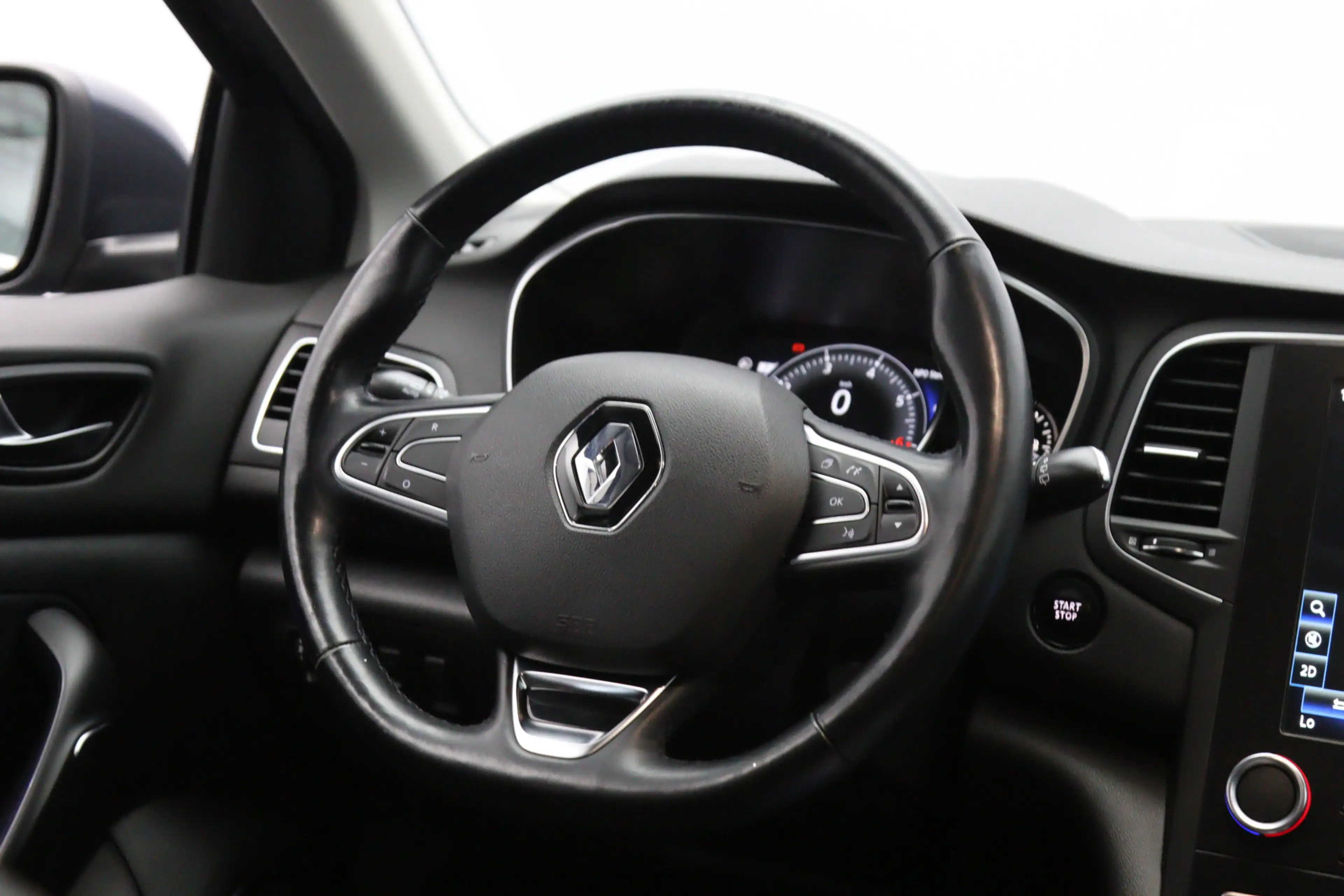 Renault Megane Estate 132 PK 1.2 TCe 130 PK Automaat Bose, Trekha — photo 16
