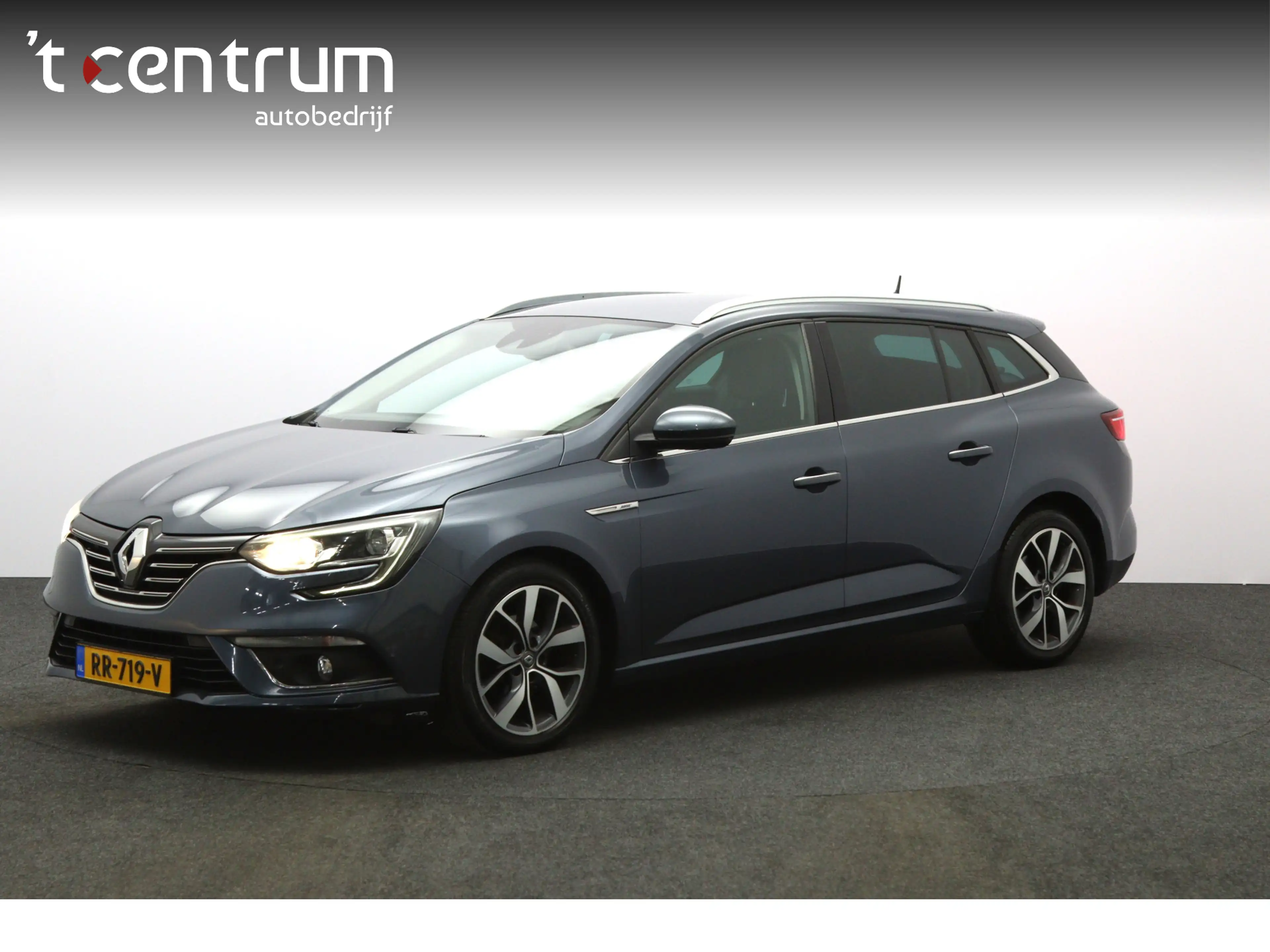 Renault Megane Estate 132 PK 1.2 TCe 130 PK Automaat Bose, Trekha