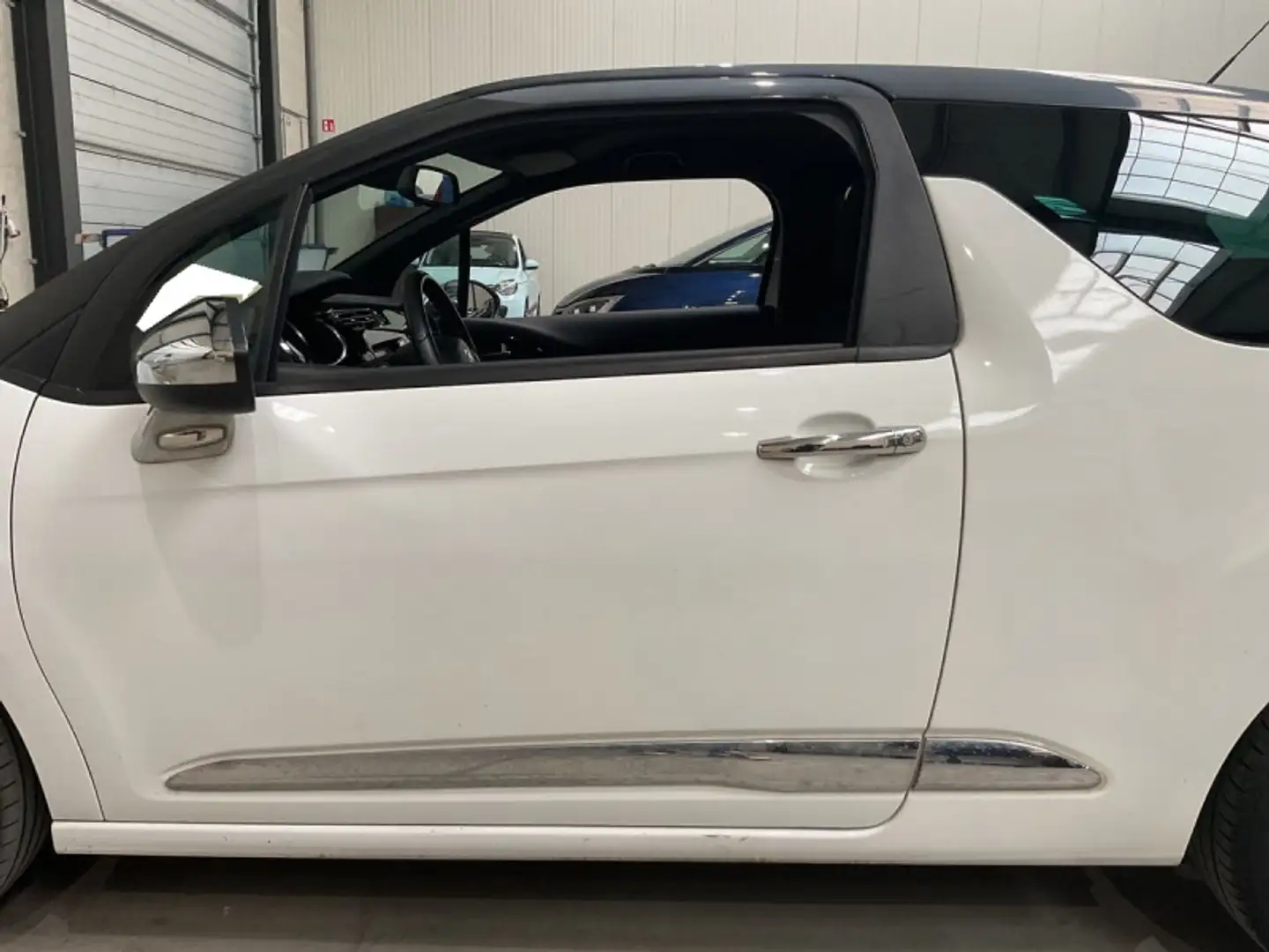 Citroen DS3 1.6 HDI90 (92) FAP  SO CHIC Blanc - 2