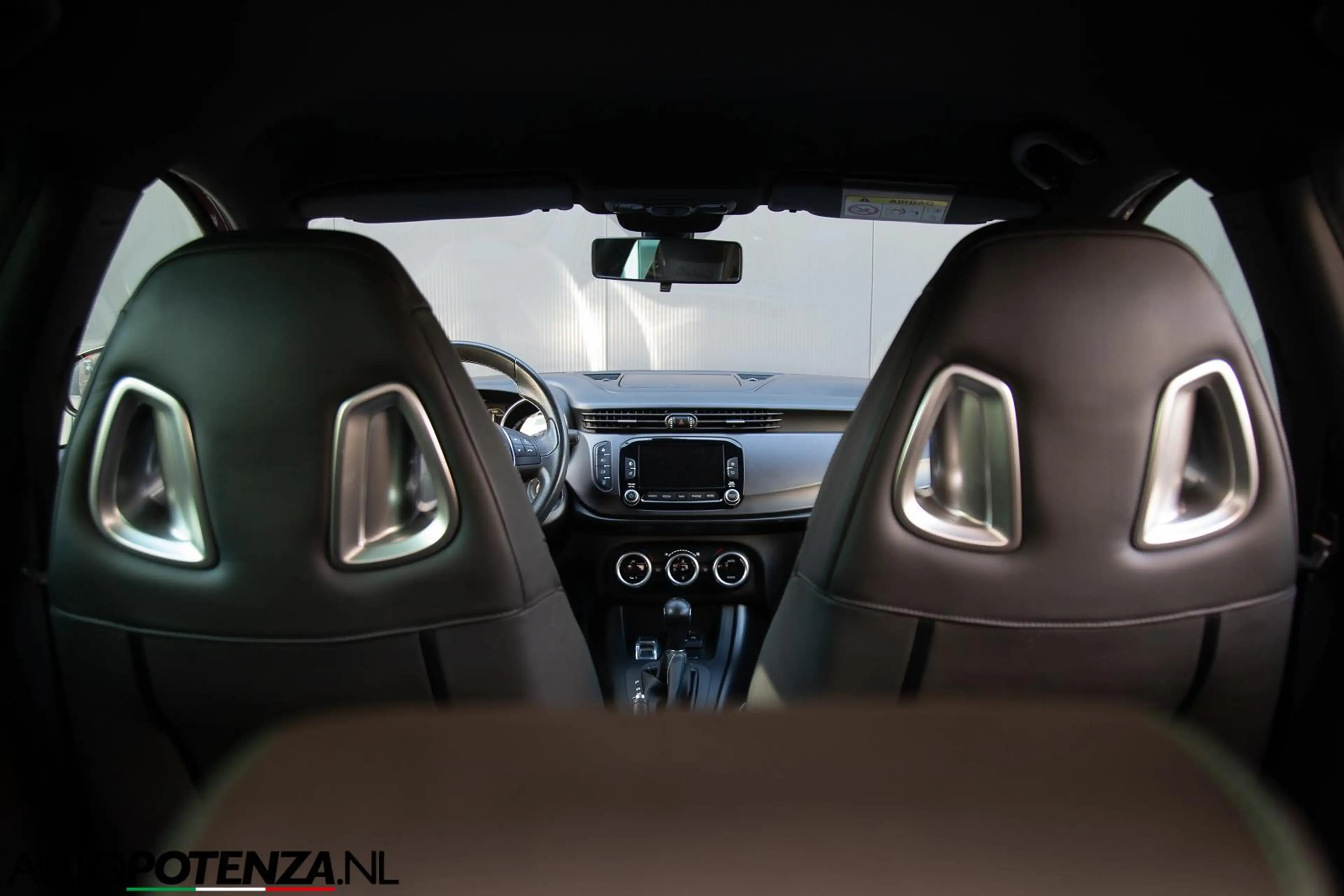 Alfa Romeo Giulietta 1.7 TBi Quadrifoglio Verde Xenon Bose — photo 12