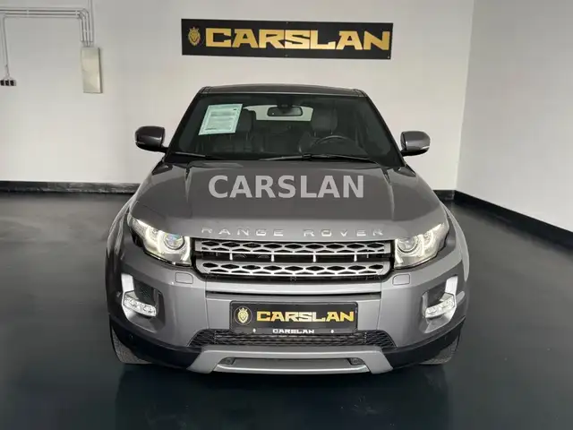 Land Rover Range Rover Evoque view 3