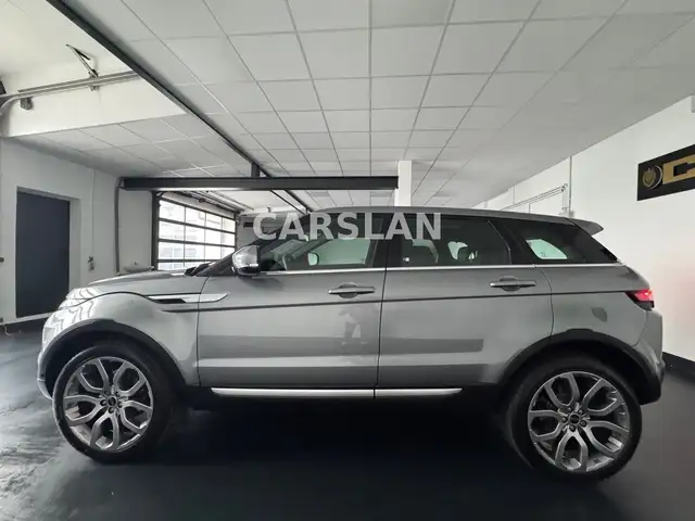 Land Rover Range Rover Evoque view 9