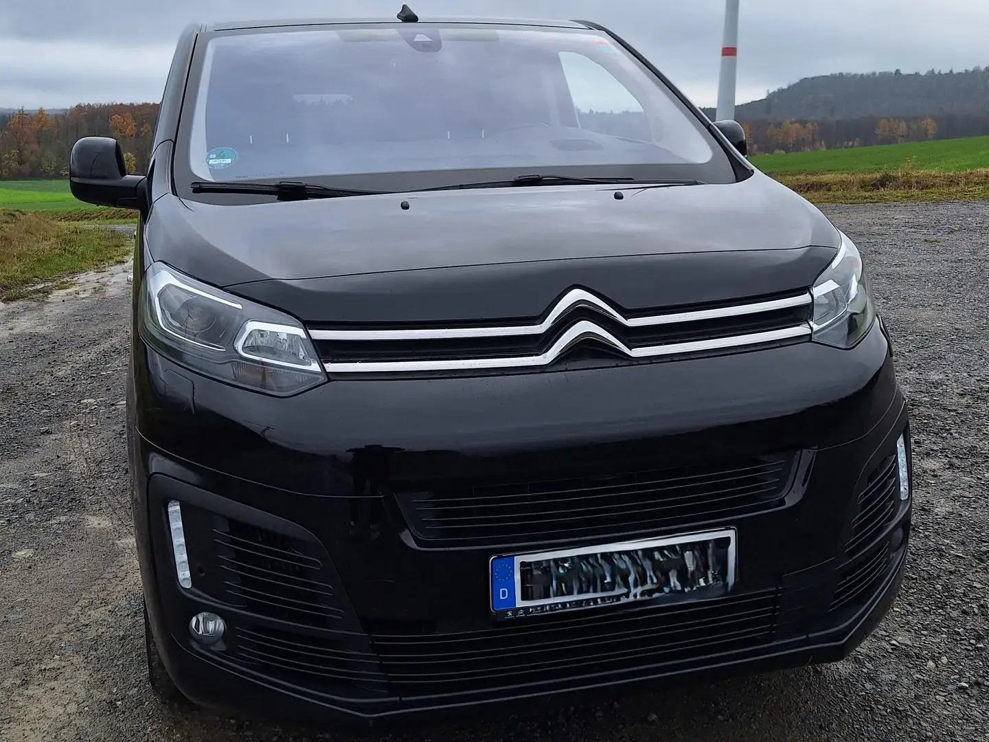 Citroen Spacetourer Spacetourer M 2.0 BlueHDi 180 EAT6Shine Schwarz - 1
