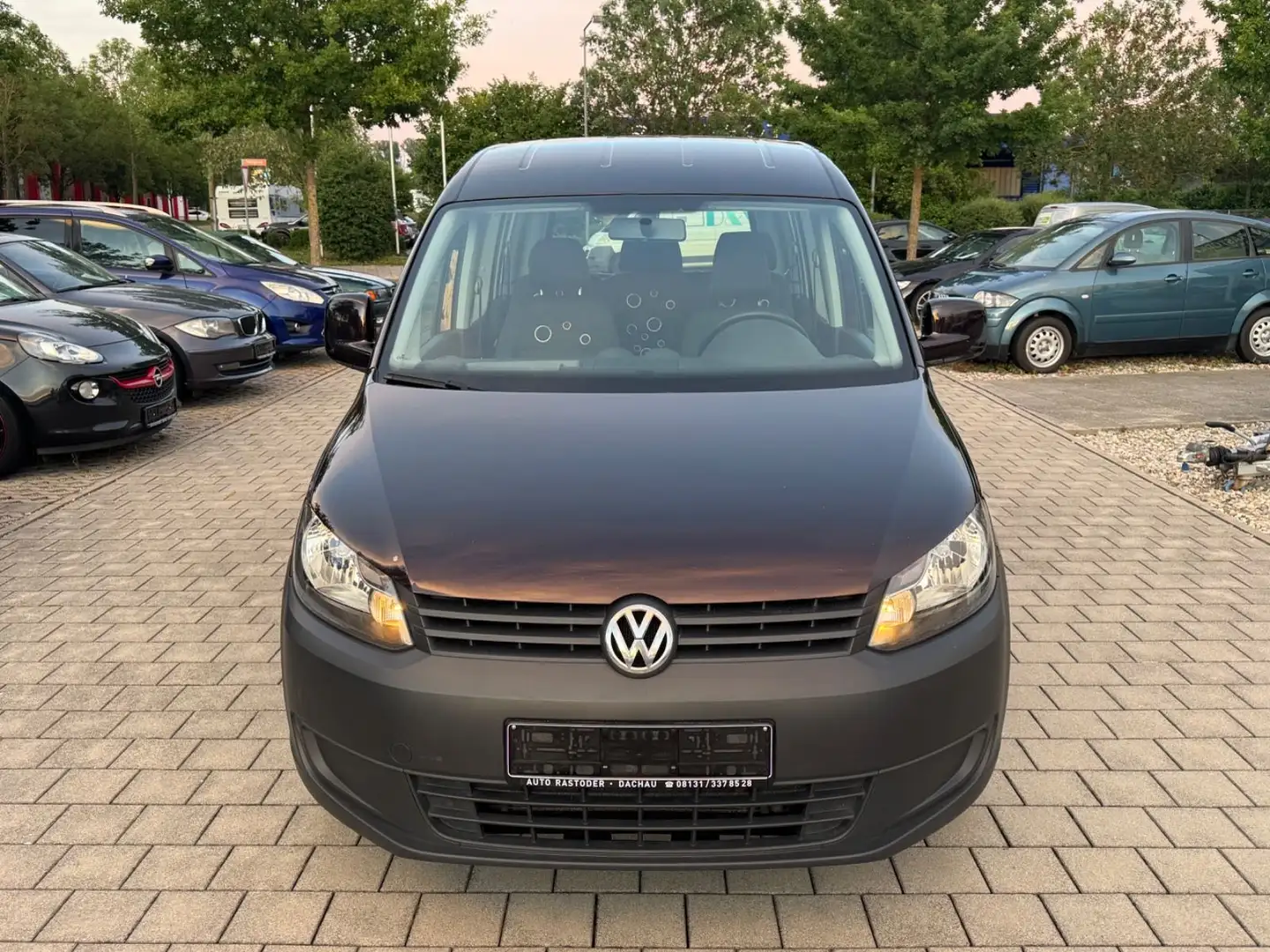 Volkswagen Caddy 1,6TDI Roncalli 5-Sitze Klima PDC 1-Hand Braun - 2