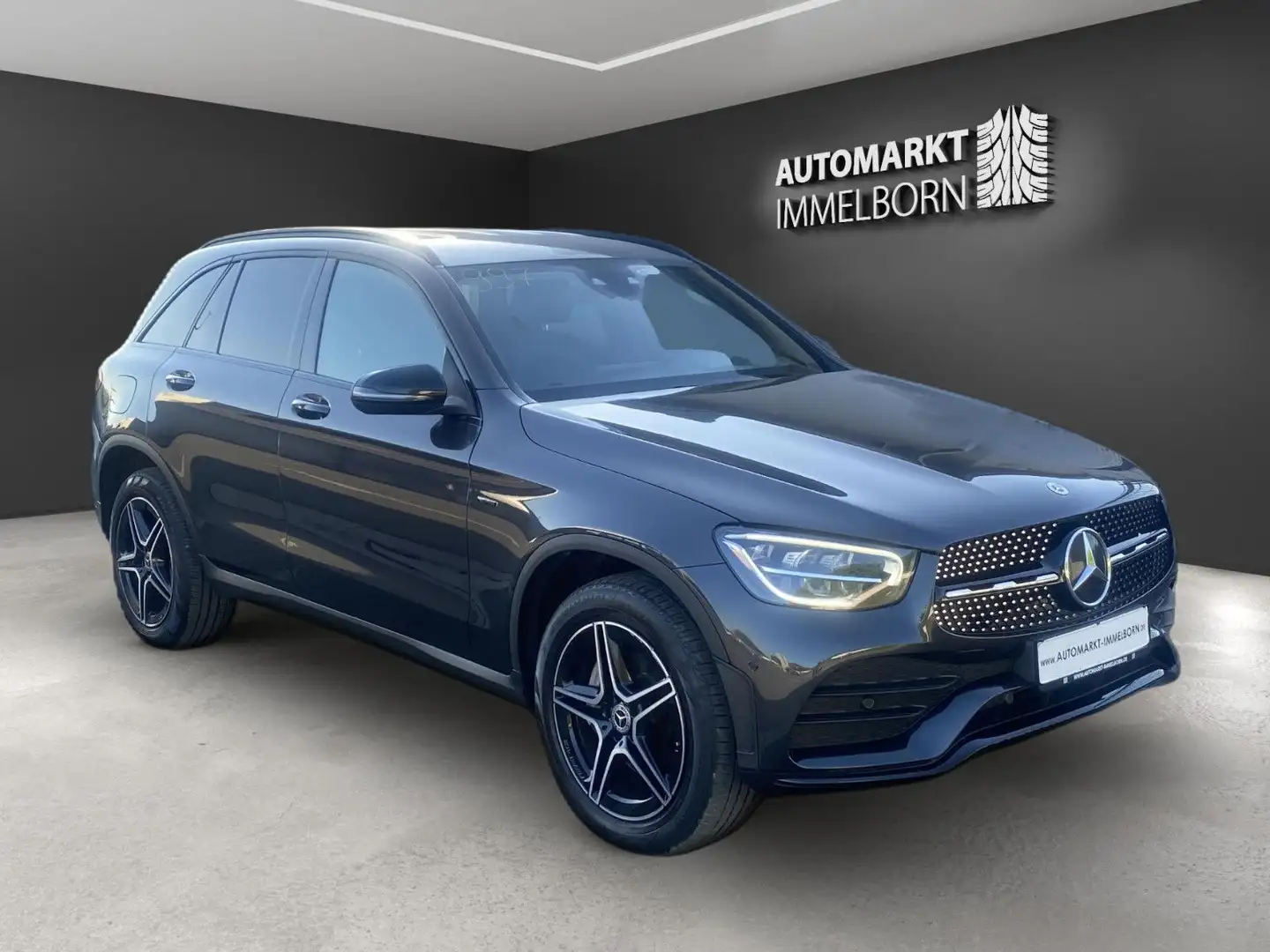 Mercedes-Benz GLC 300 e AMG 19*Virtual*Kamera*AHK*LED*Leder*DA Verde - 1