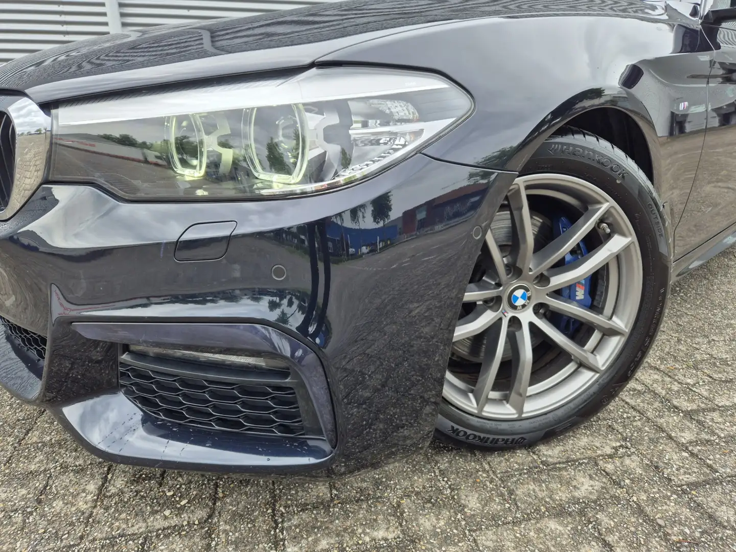 BMW 530 5 Serie 530i High Executive Edition M-Sport pakket Zwart - 2