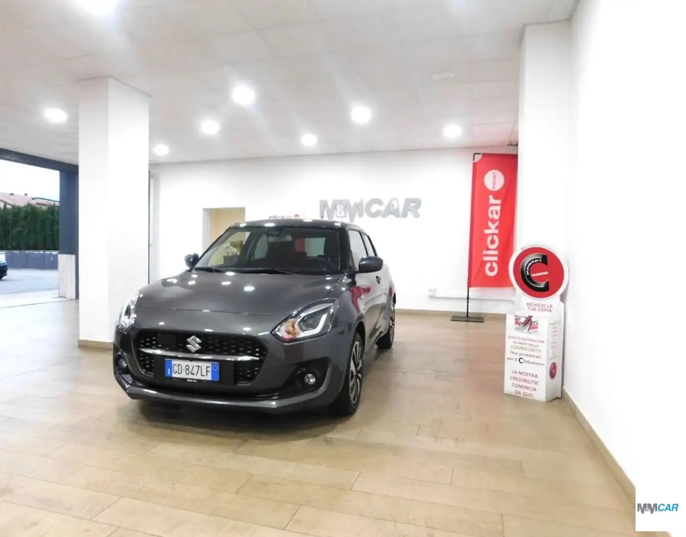Suzuki Swift 1.2 Hybrid Top Grigio - 2