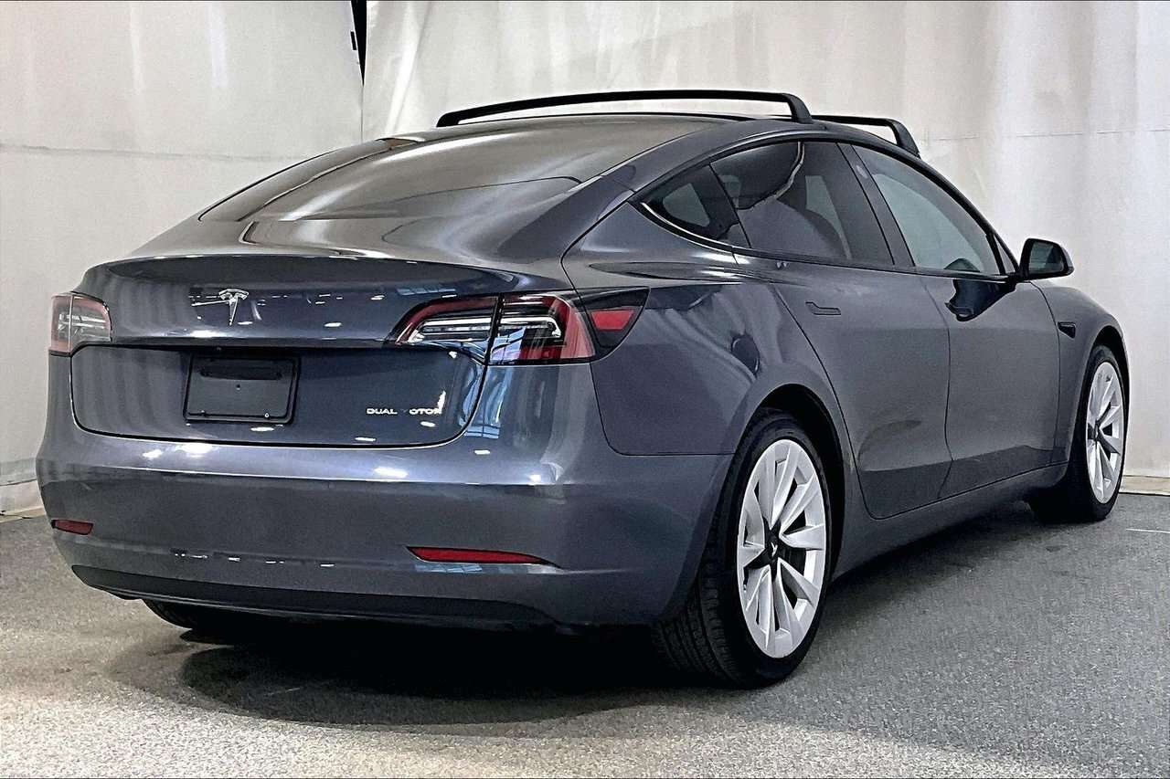 2022 Tesla Model 3 LONG RANGE DUAL MOTOR WINTER KIT INCLUDED - NO ACC — снимка 1