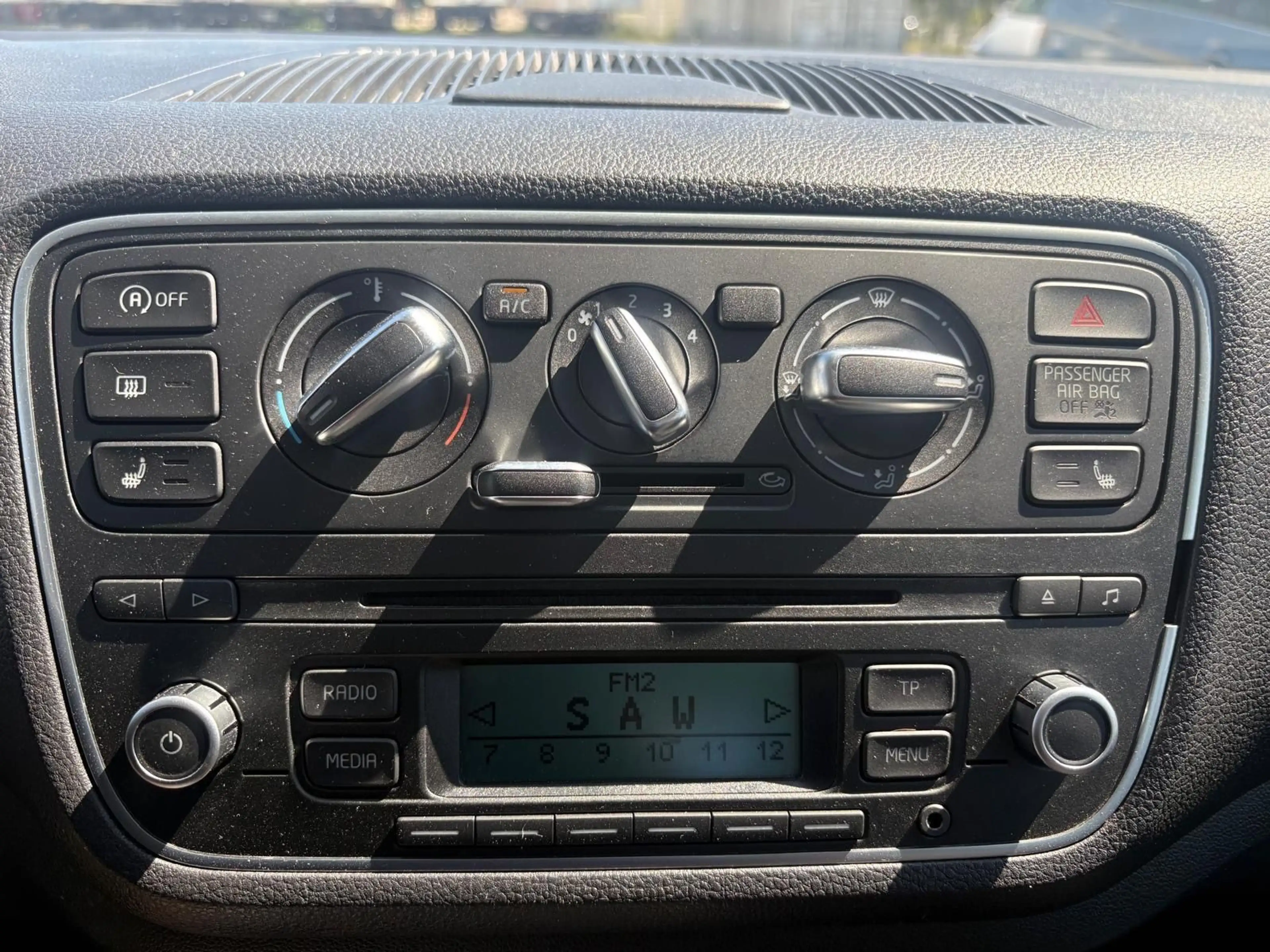 Skoda Citigo Automatik/PDC/SITZHEIZUNG/KLIMA — photo 12