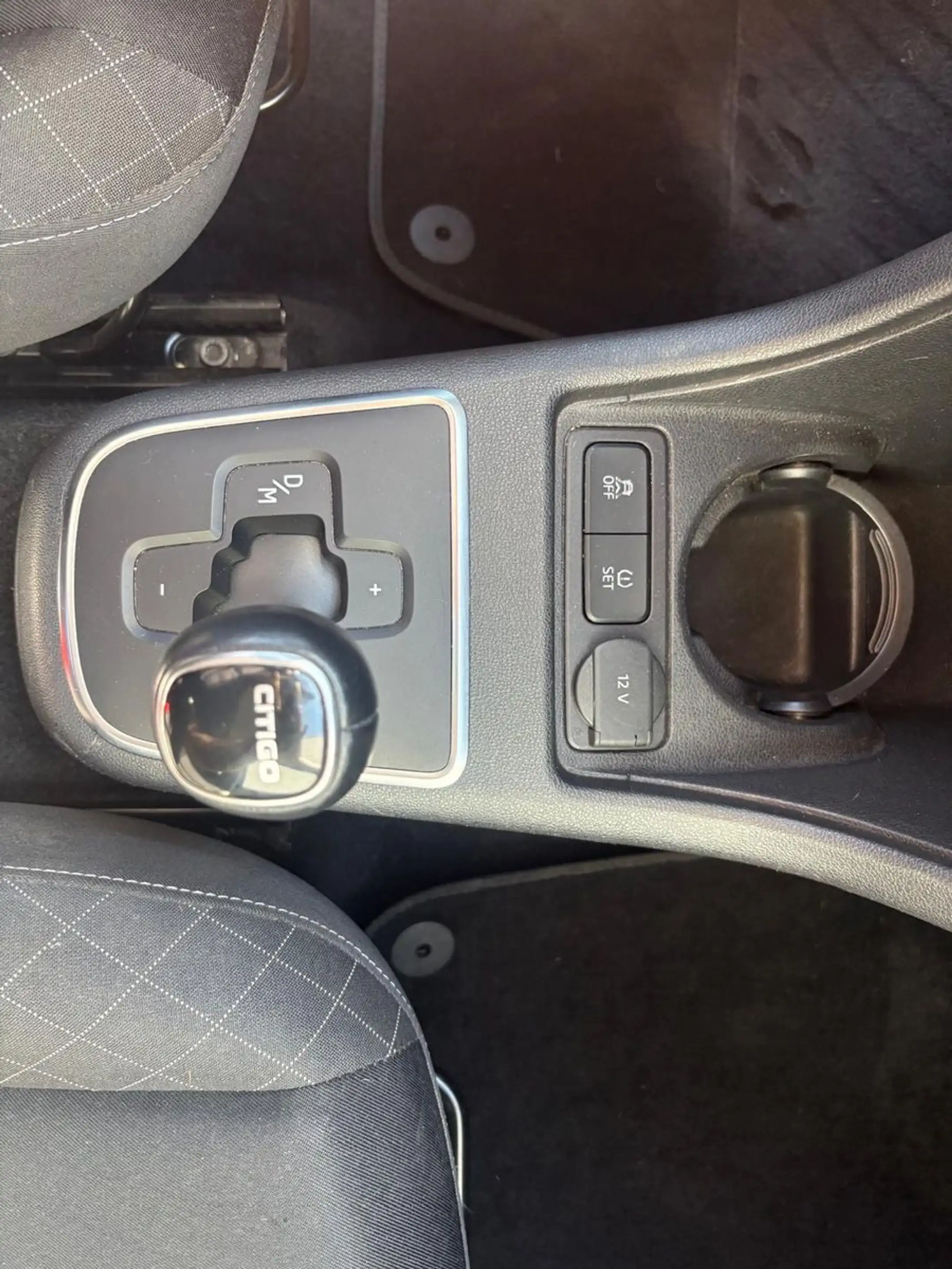 Skoda Citigo Automatik/PDC/SITZHEIZUNG/KLIMA — photo 11