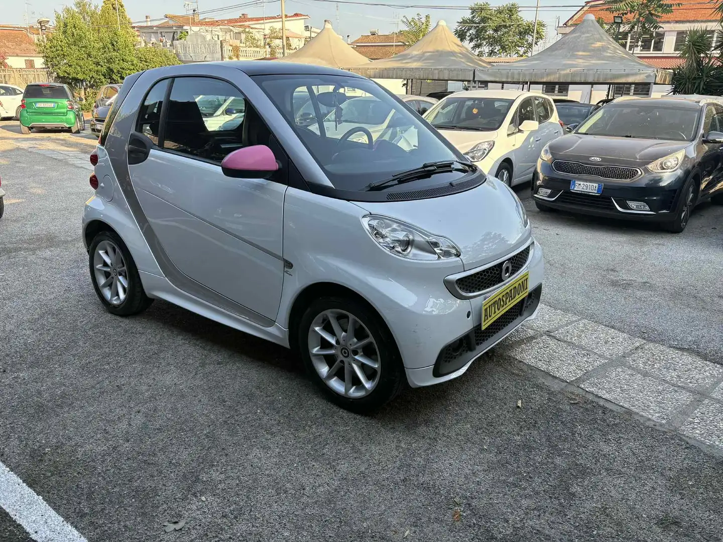 smart forTwo Fortwo 1.0 mhd Passion 71cv FL Wit - 1