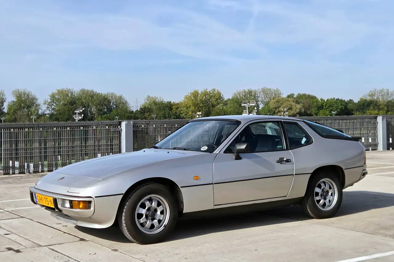 Porsche 924 2.0 Coupé, foto 3