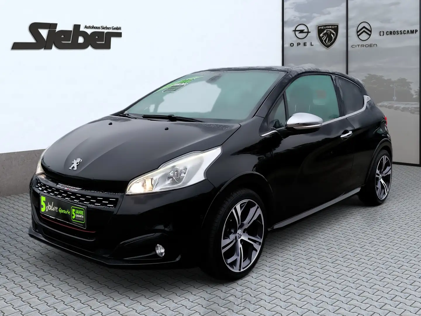 Peugeot 208 16V THP GTi Kamera Sitzheizung Tempomat Černá - 2