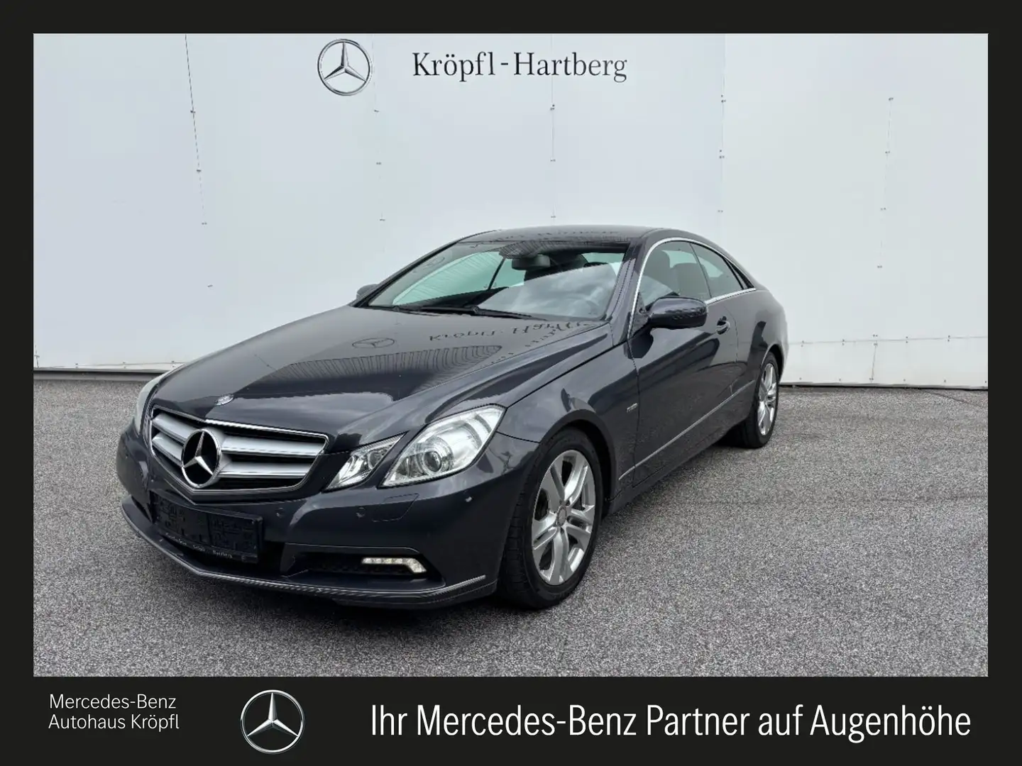 Mercedes-Benz E 250 d Coupé Klima Shz PTS AUT Grau - 1