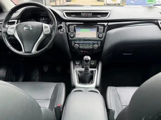Nissan Qashqai view 2