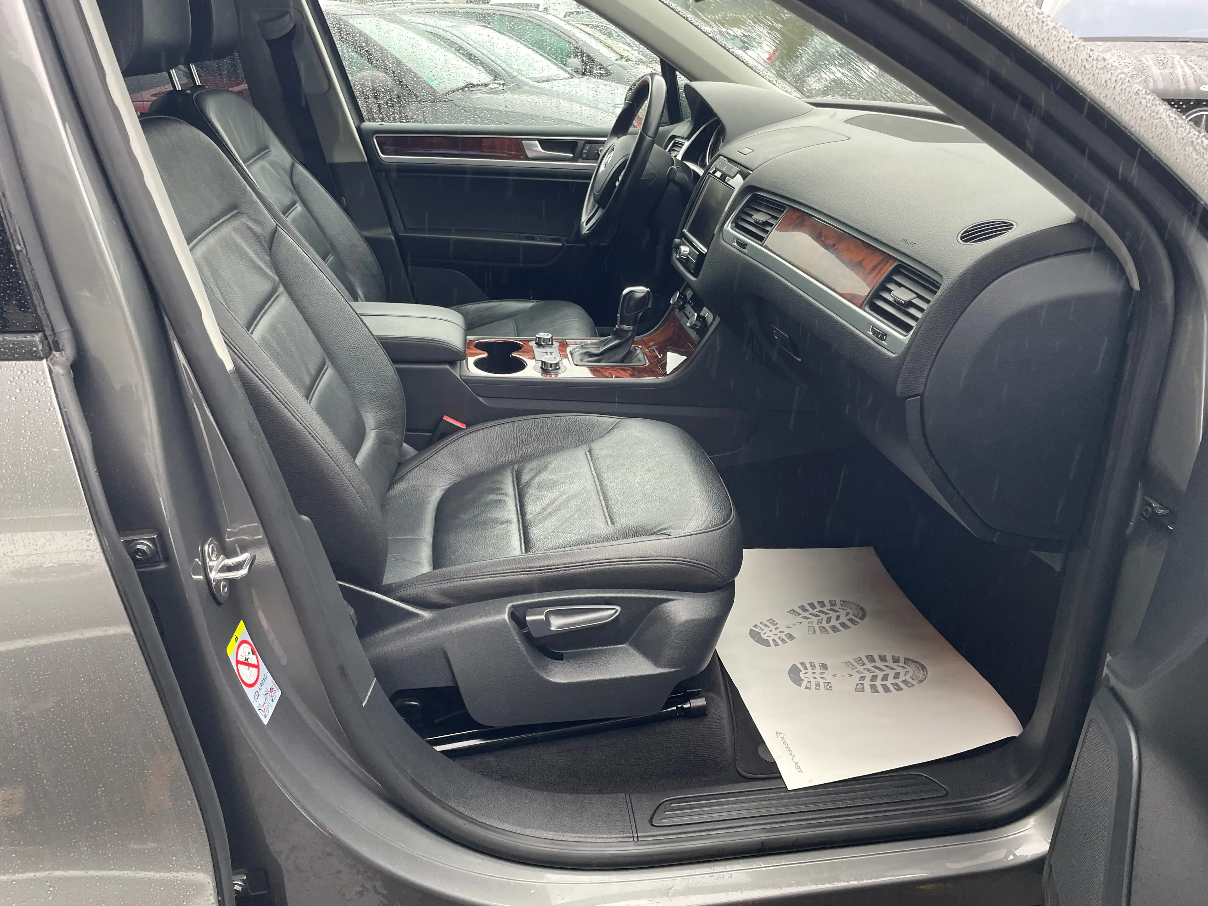 Volkswagen Touareg V6 TDI BMT 4 Matic 360 Cam. AHK Standheizung — photo 10