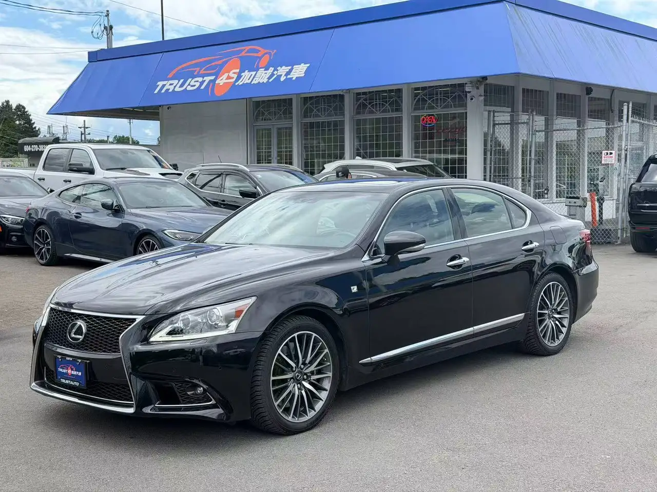 2013 Lexus LS