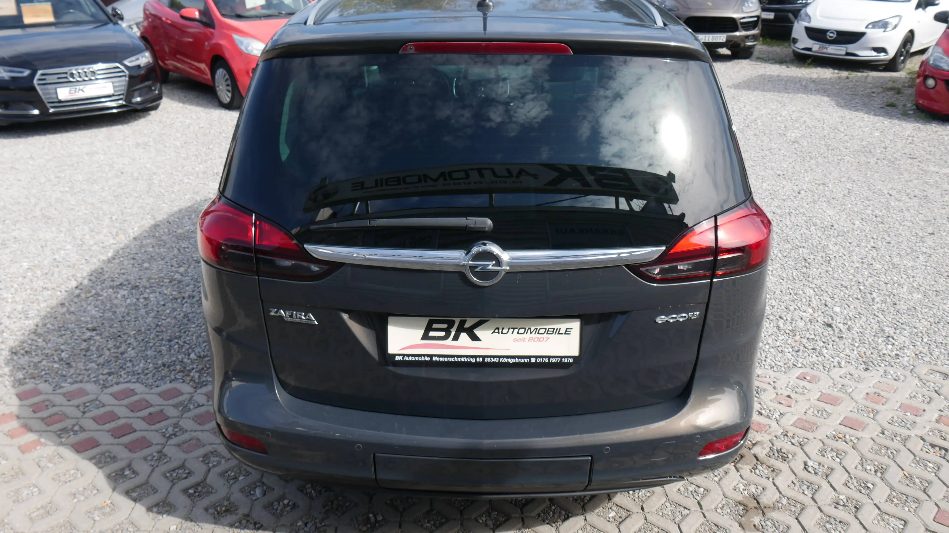 Opel Zafira Tourer Euro 6 Scheckhefgepflegt 2. Hand Fahrradträger Standheiz. Klima Tempomat — photo 4