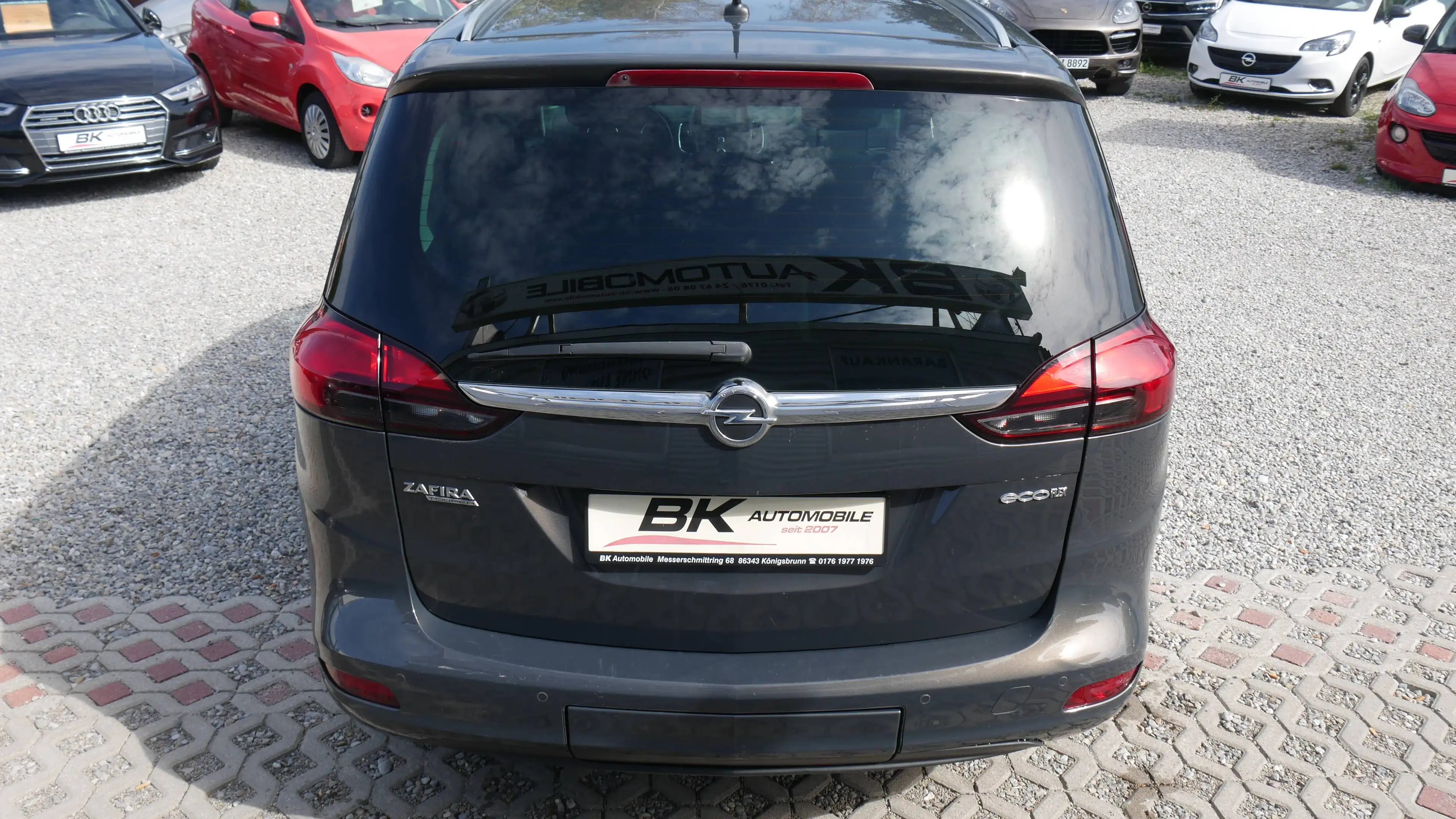 Opel Zafira Tourer Euro 6 Scheckhefgepflegt 2. Hand Fahrradträger Standheiz. Klima Tempomat — photo 5