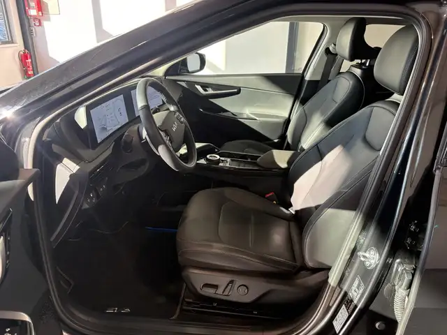 Kia Ev6 view 8
