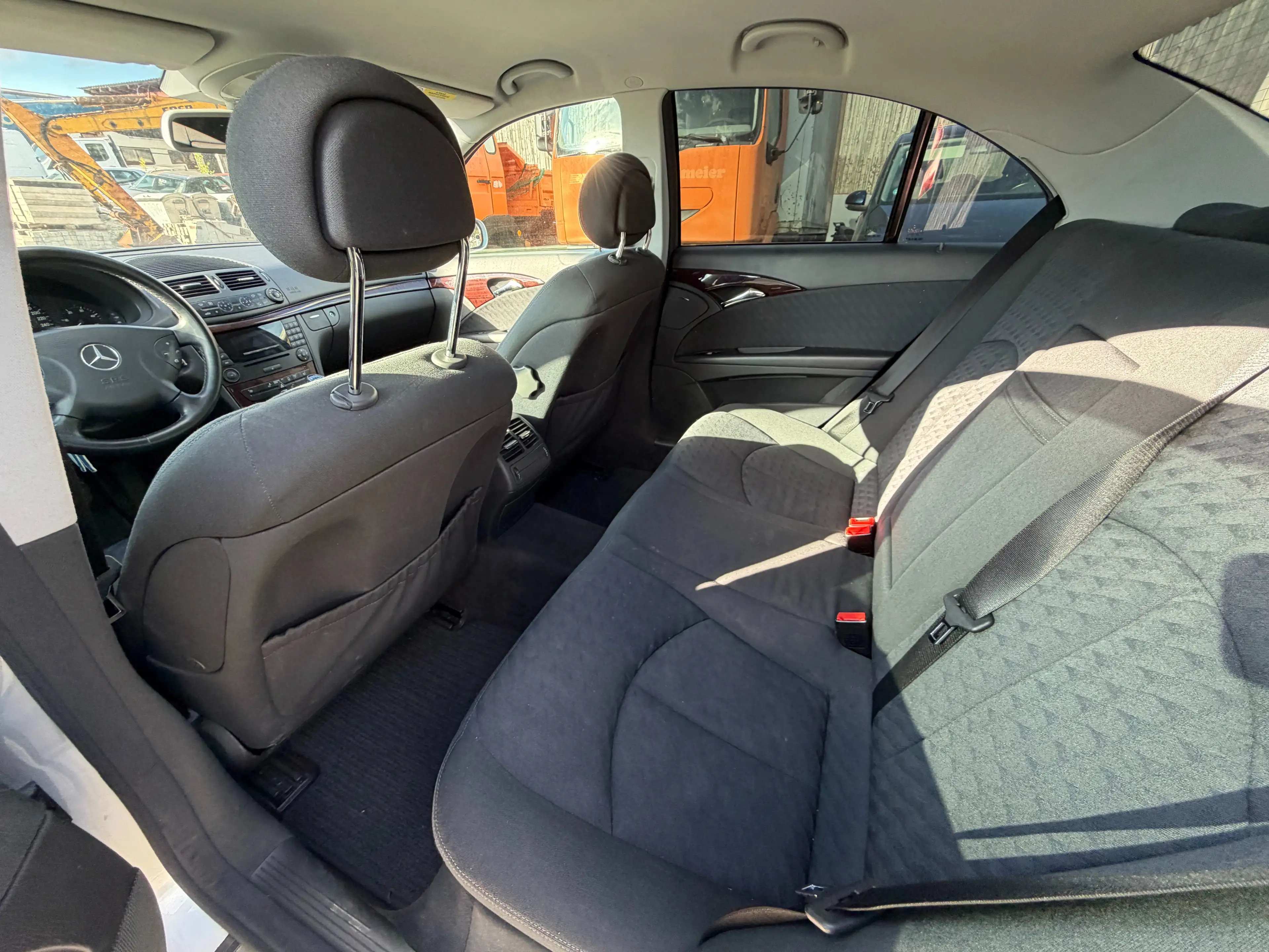 Mercedes-Benz E 220 E 220 CDI (211.006) — photo 11