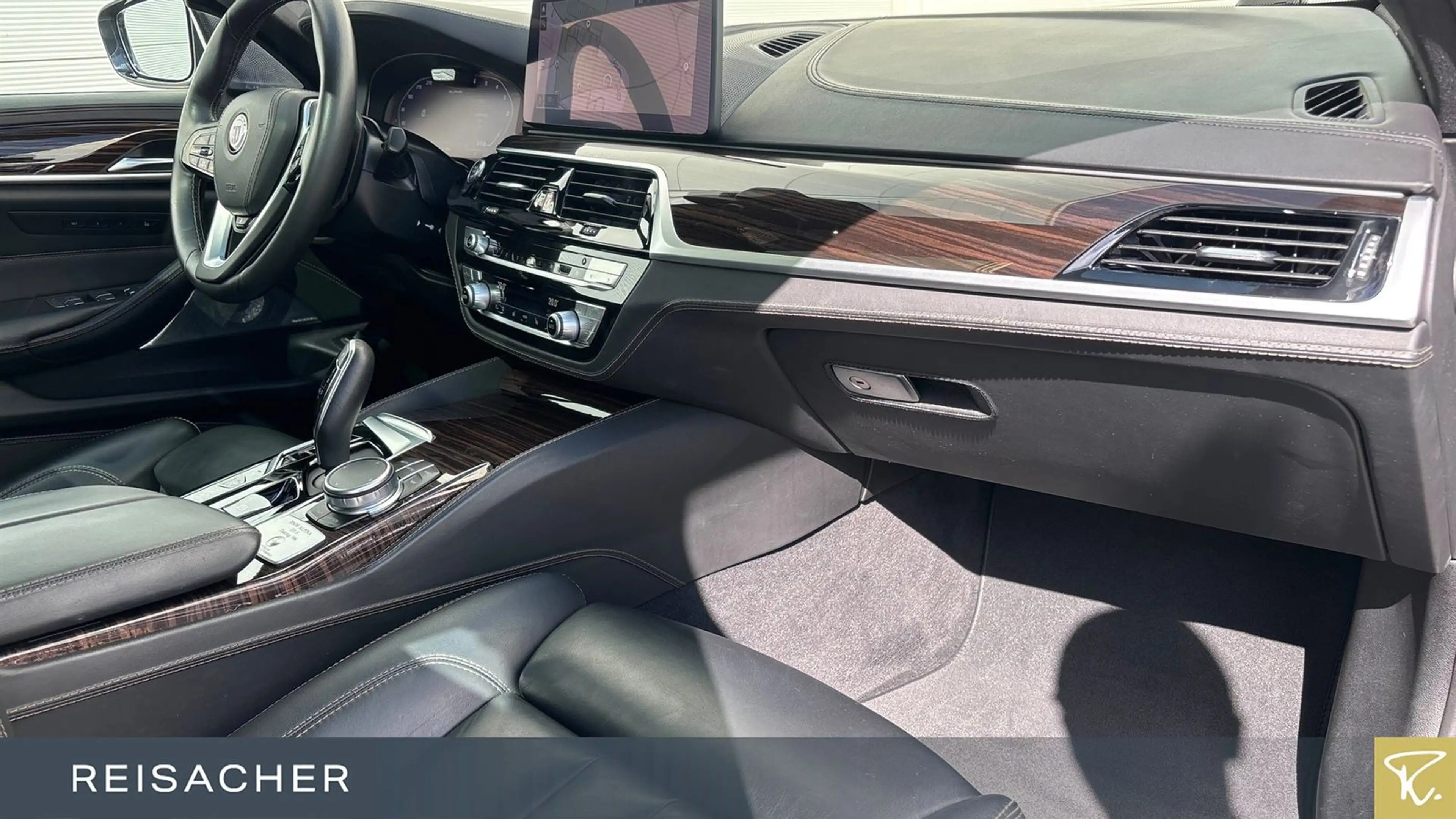Alpina D5 S Tou Pano,AHK,DAPro.B&W,Laser,Massage — photo 14