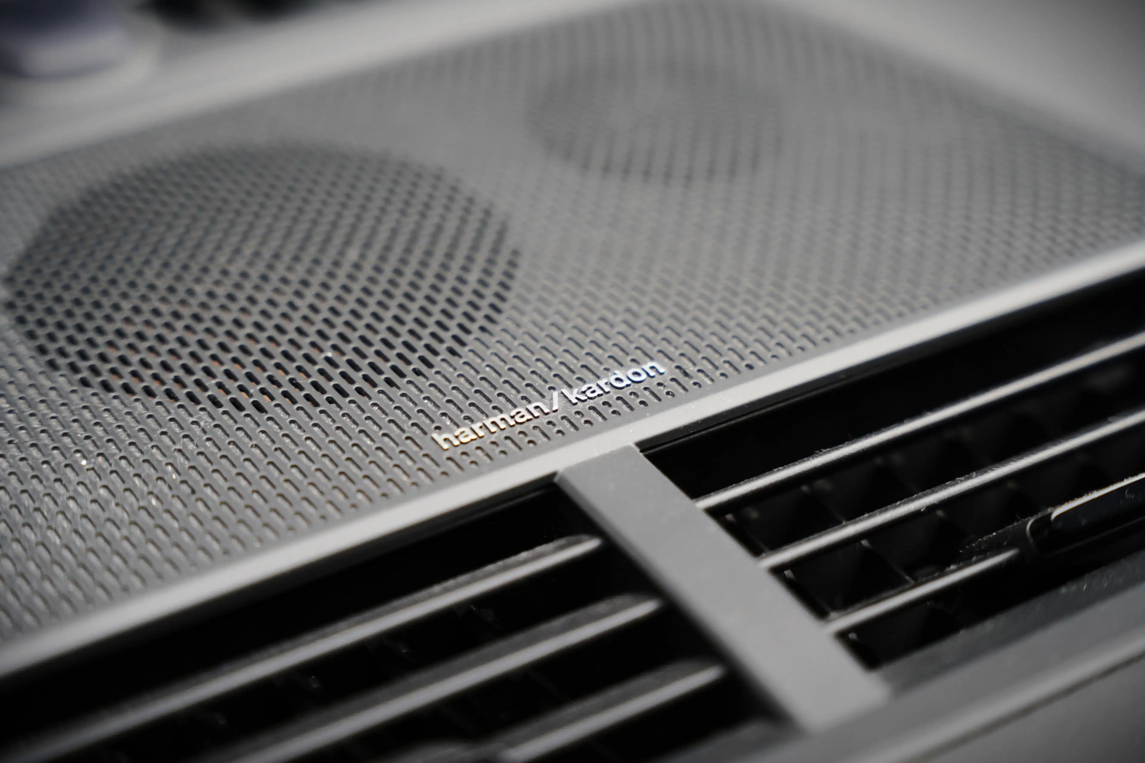 Polestar 2 Long Range Dual Motor Launch Edition 78kWh | Panor — photo 41