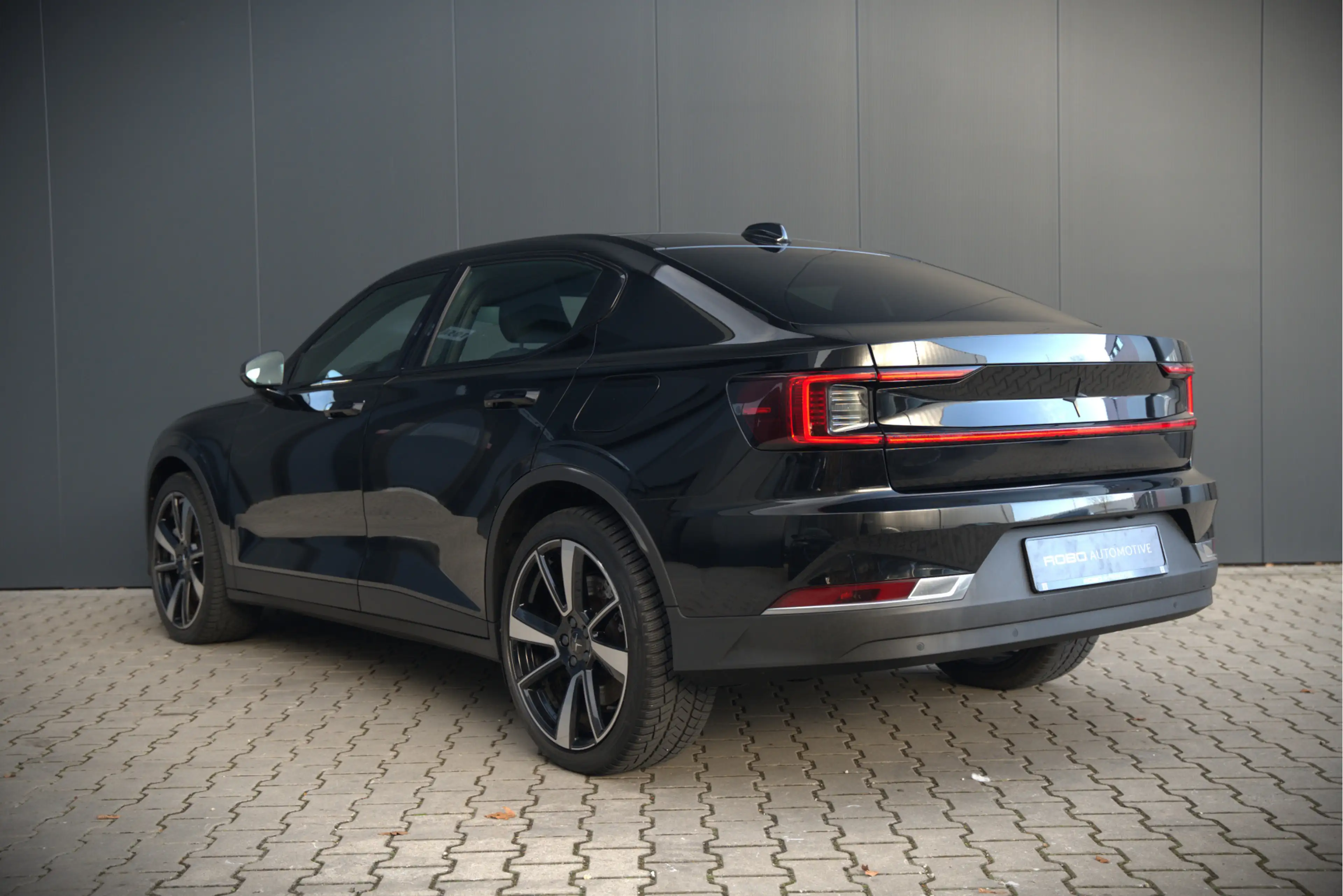Polestar 2 Long Range Dual Motor Launch Edition 78kWh | Panor — photo 6
