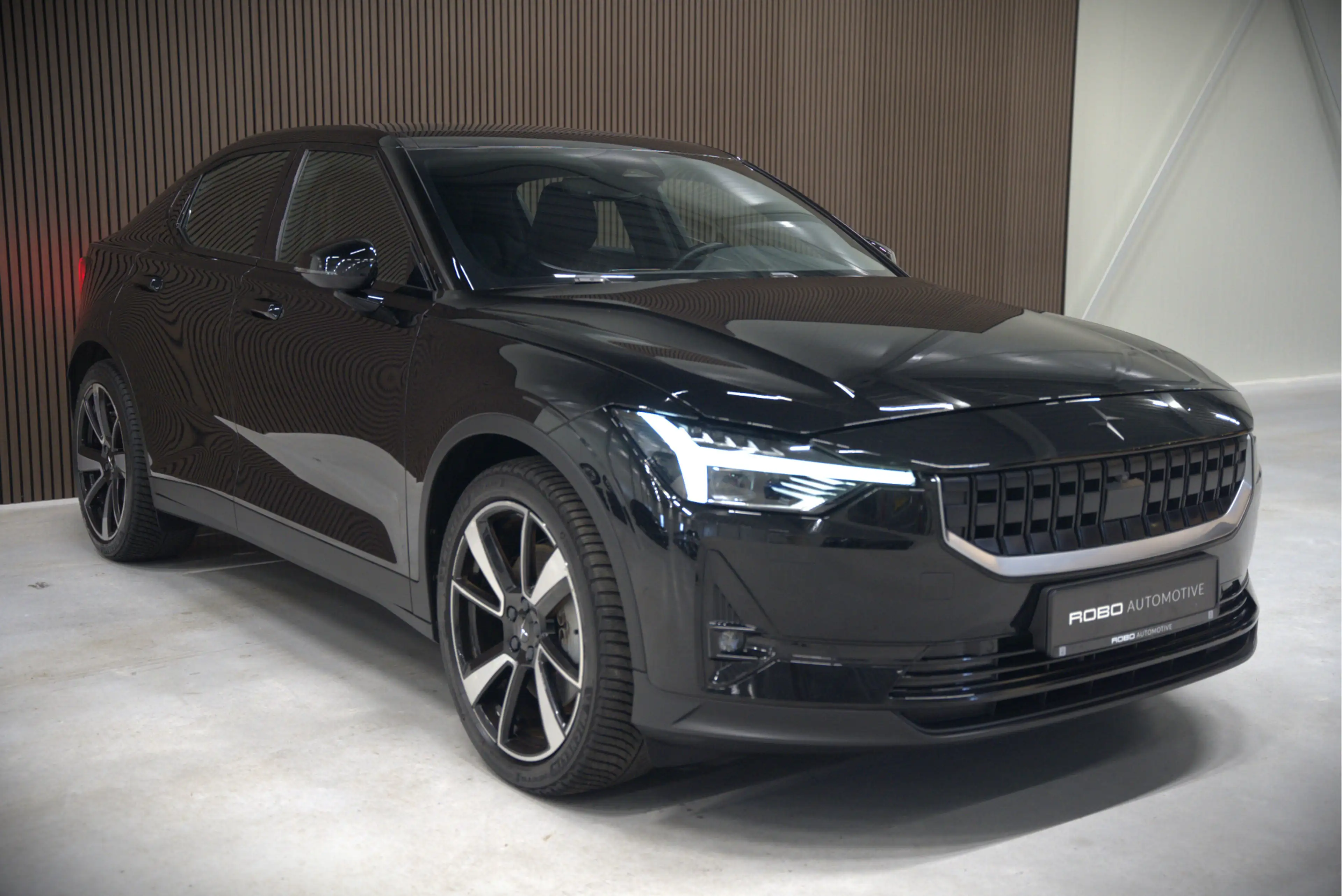 Polestar 2 Long Range Dual Motor Launch Edition 78kWh | Panor — photo 14