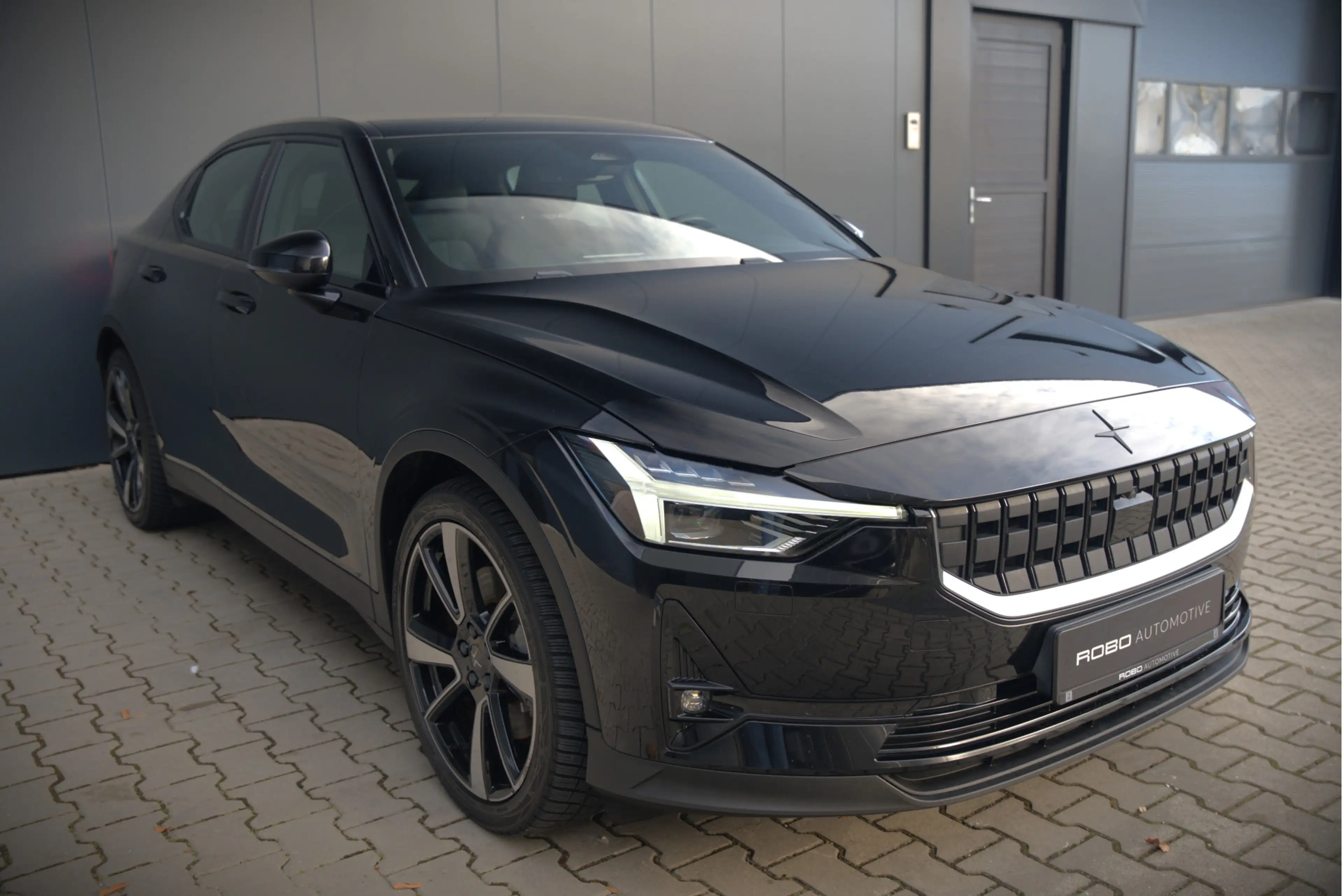 Polestar 2 Long Range Dual Motor Launch Edition 78kWh | Panor — photo 13