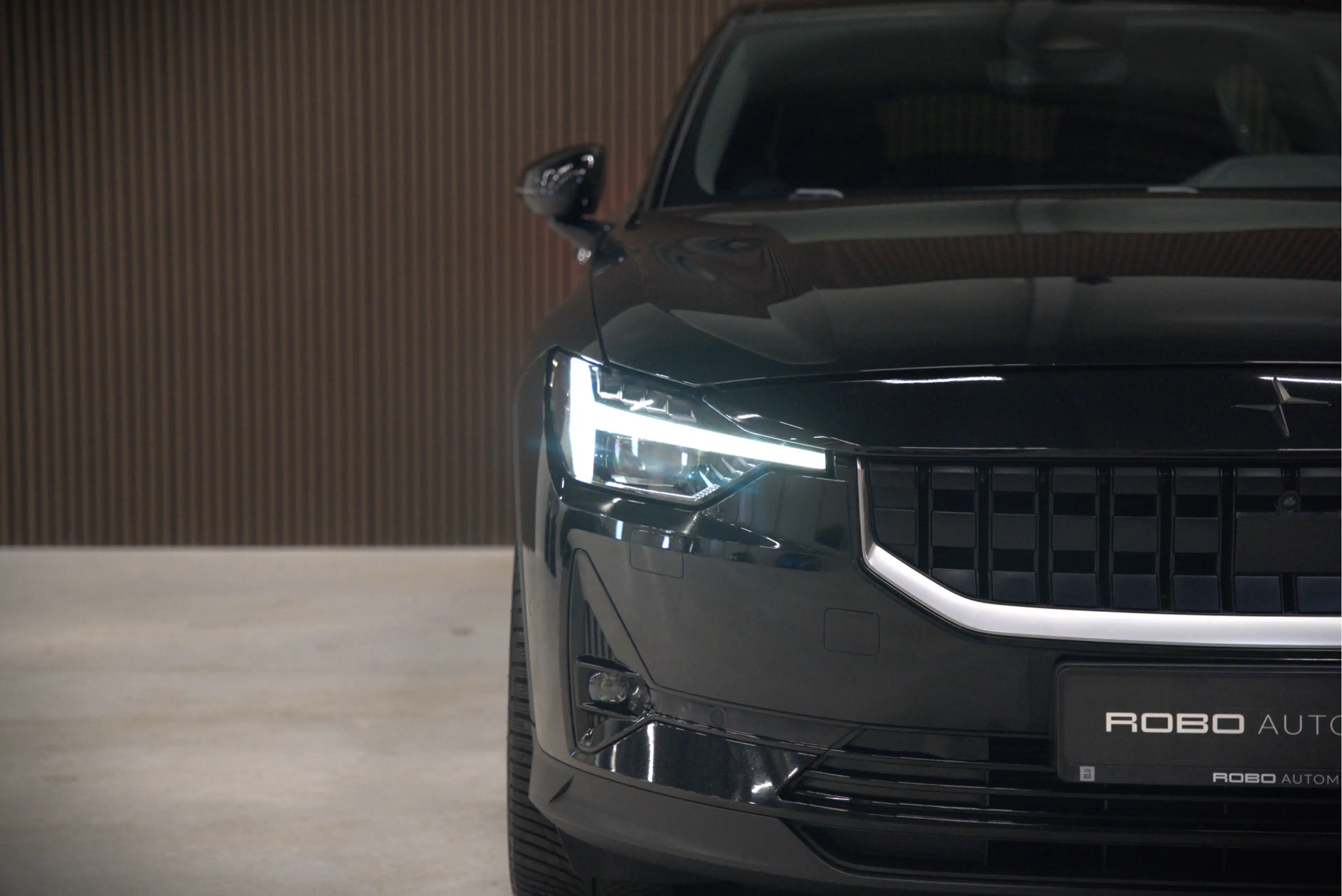 Polestar 2 Long Range Dual Motor Launch Edition 78kWh | Panor — photo 12