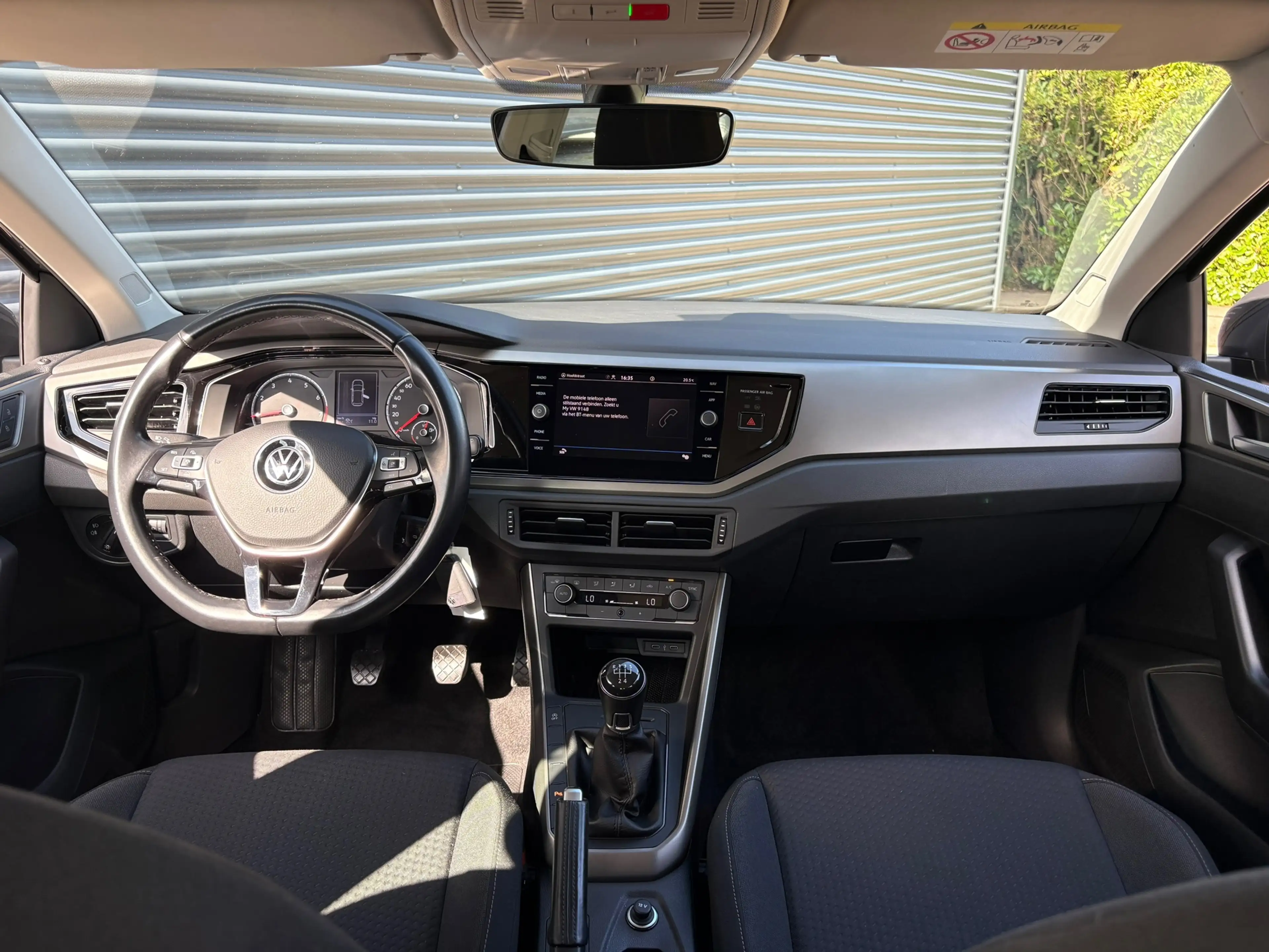 Volkswagen Polo 1.0 TSI Comfortline CARPLAY/ NAVI/ PARKEERSENSOREN — photo 8