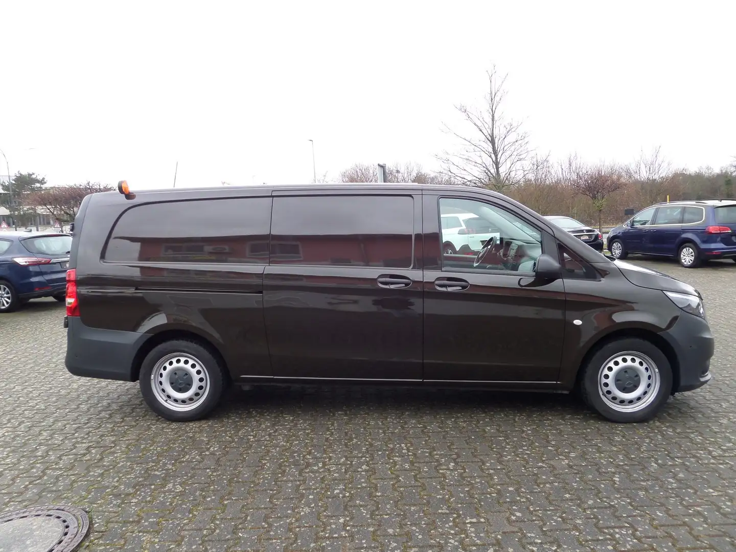 Mercedes-Benz Vito 116 CDI etralang+Sortimo+Navi+Standhzg+Cam+Klima Brun - 1