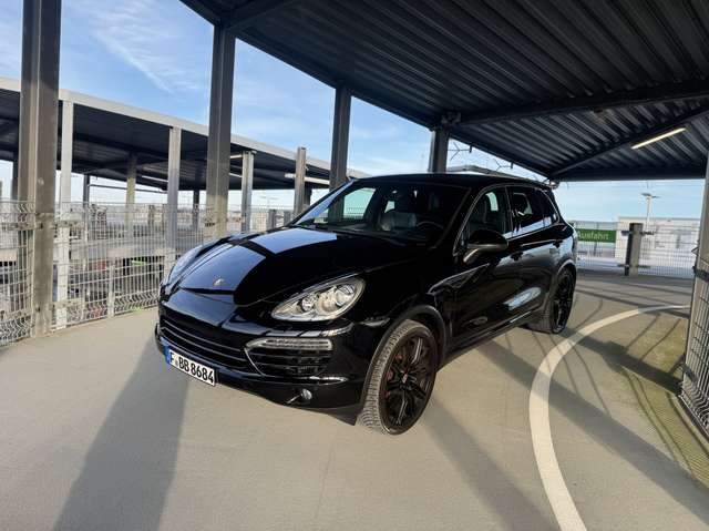 Imagine Porsche Cayenne Diesel 3.0 Diesel Turbofelgen 21 Zoll