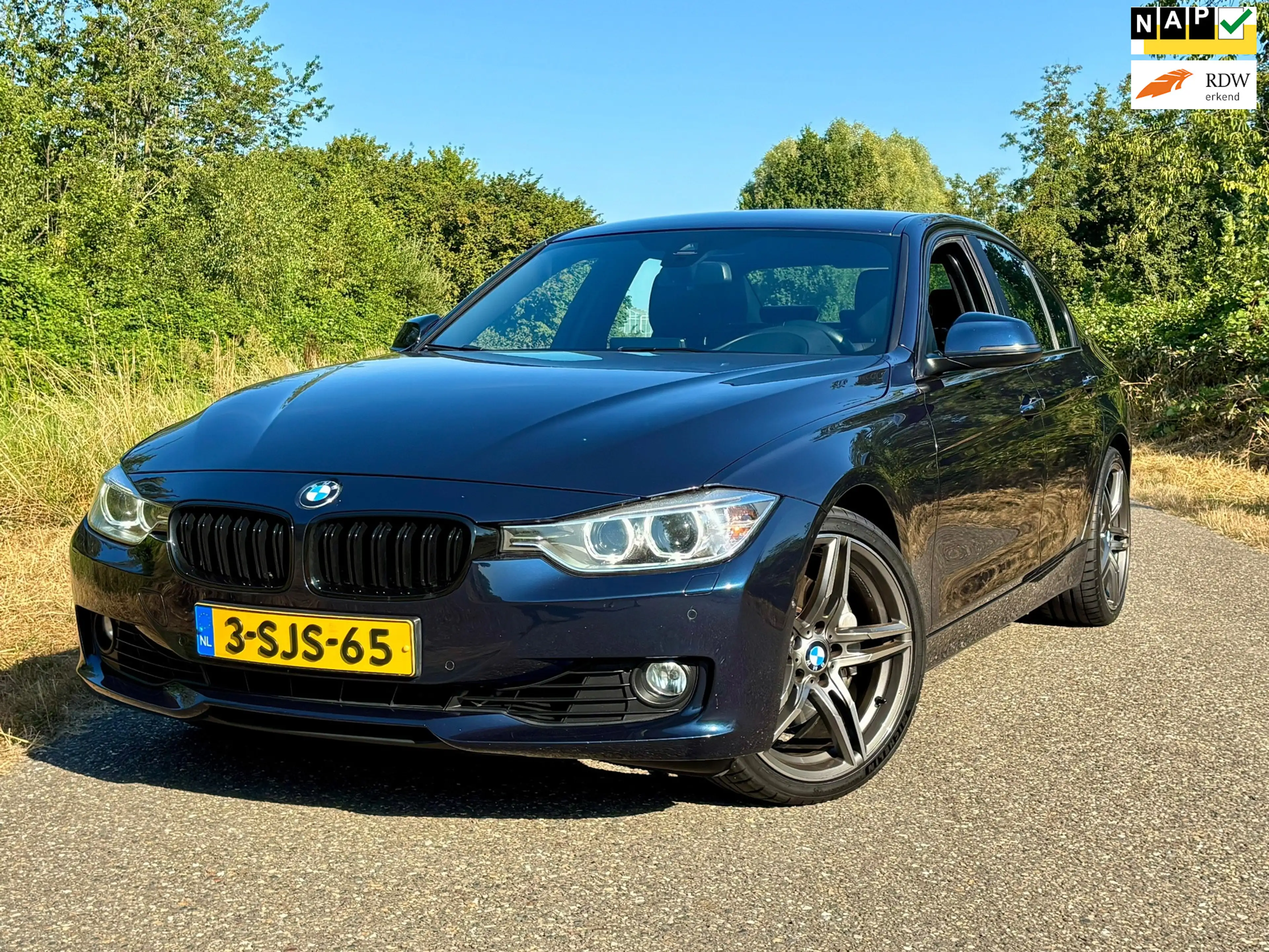 BMW 335 3-serie 335i High Executive Aut/Leder/Navi Head up