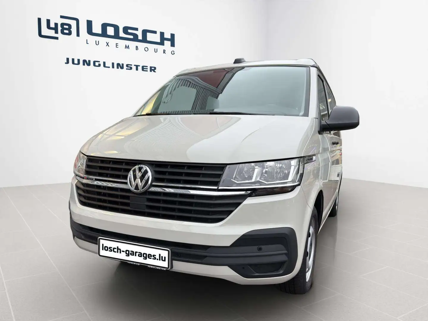 Volkswagen T6.1 California Beach Beige - 2