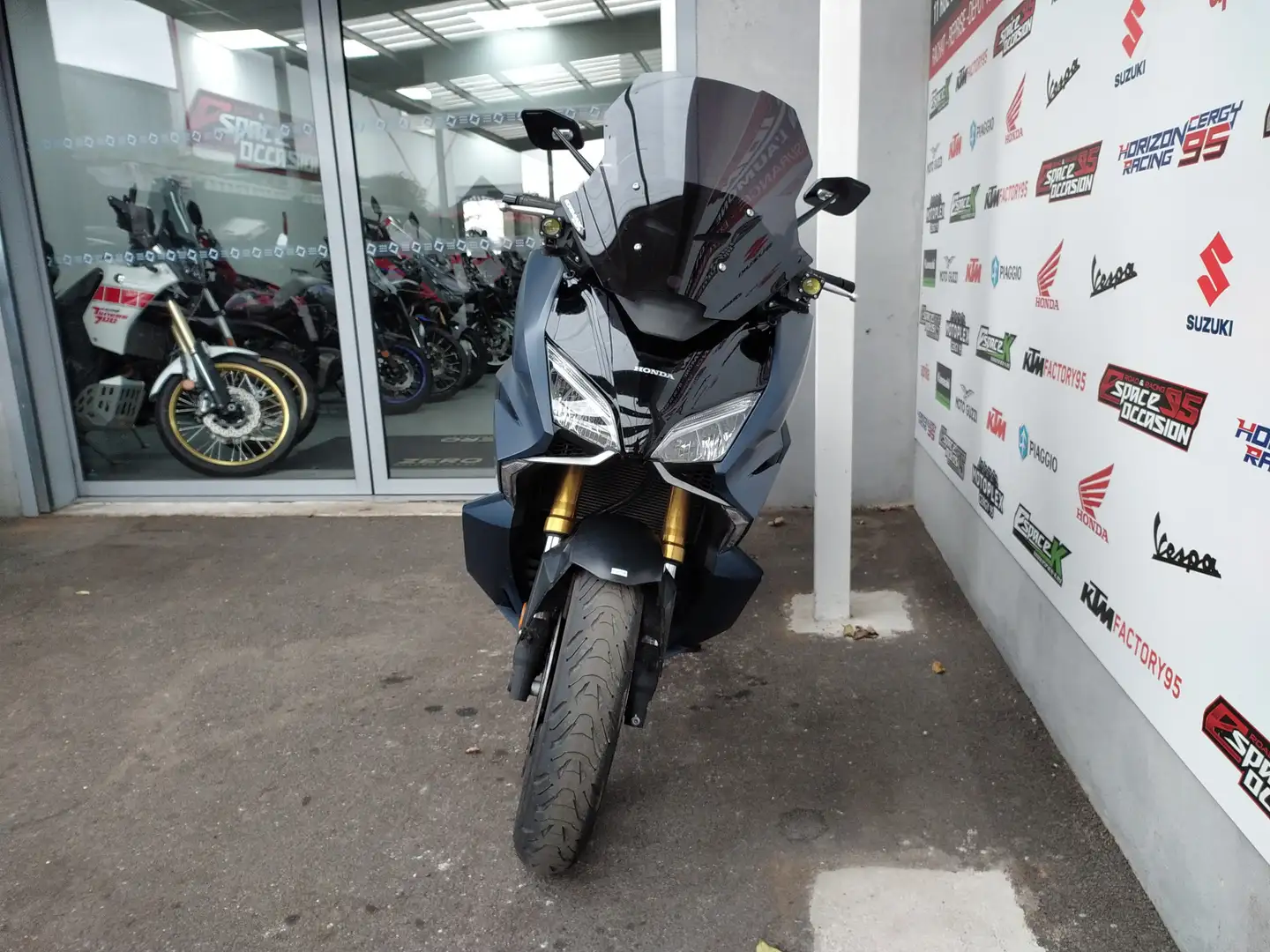 Honda Forza 750 Bleu - 2