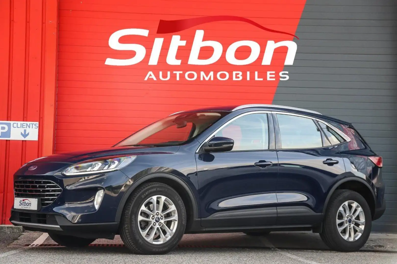Ford Kuga 1.5 EcoBlue 120 Titanium Blau - 1