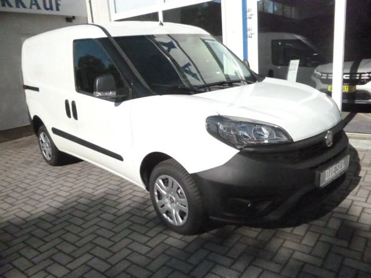 Fiat Doblo Cargo Kasten A/C LIHI TRENNWAND AHZV PDC Blanc - 1